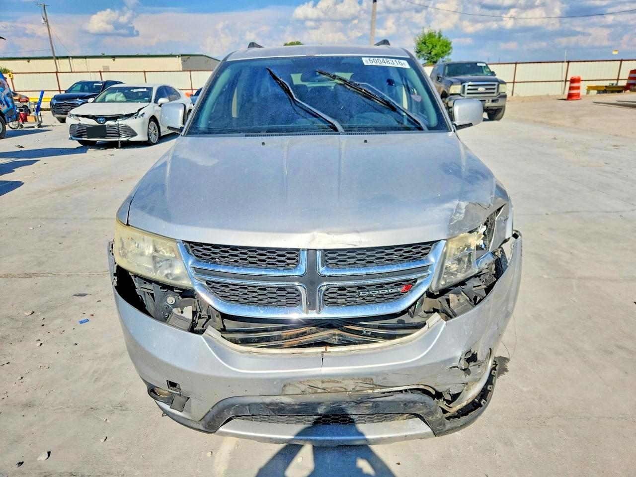 2012 Dodge Journey Sxt Silver vin: 3C4PDDBG2CT356509