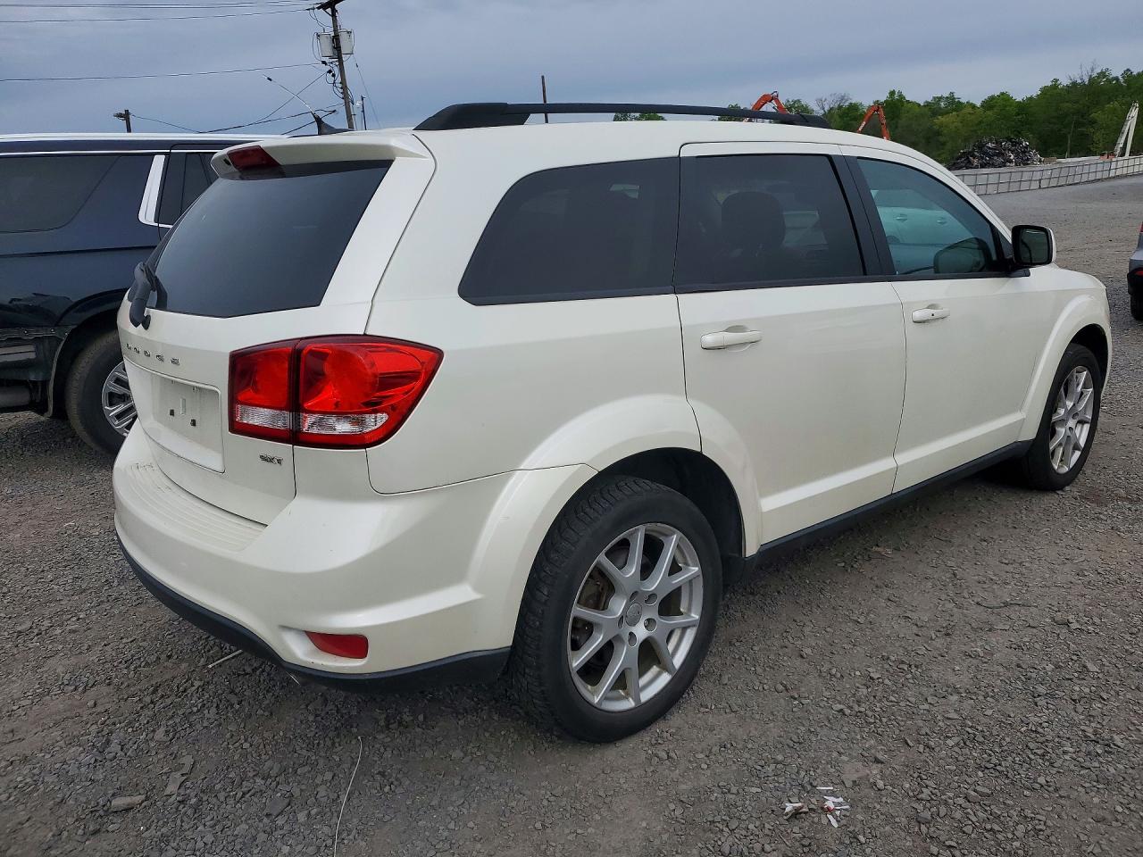 2013 Dodge Journey White vin: 3C4PDDBG2DT566075