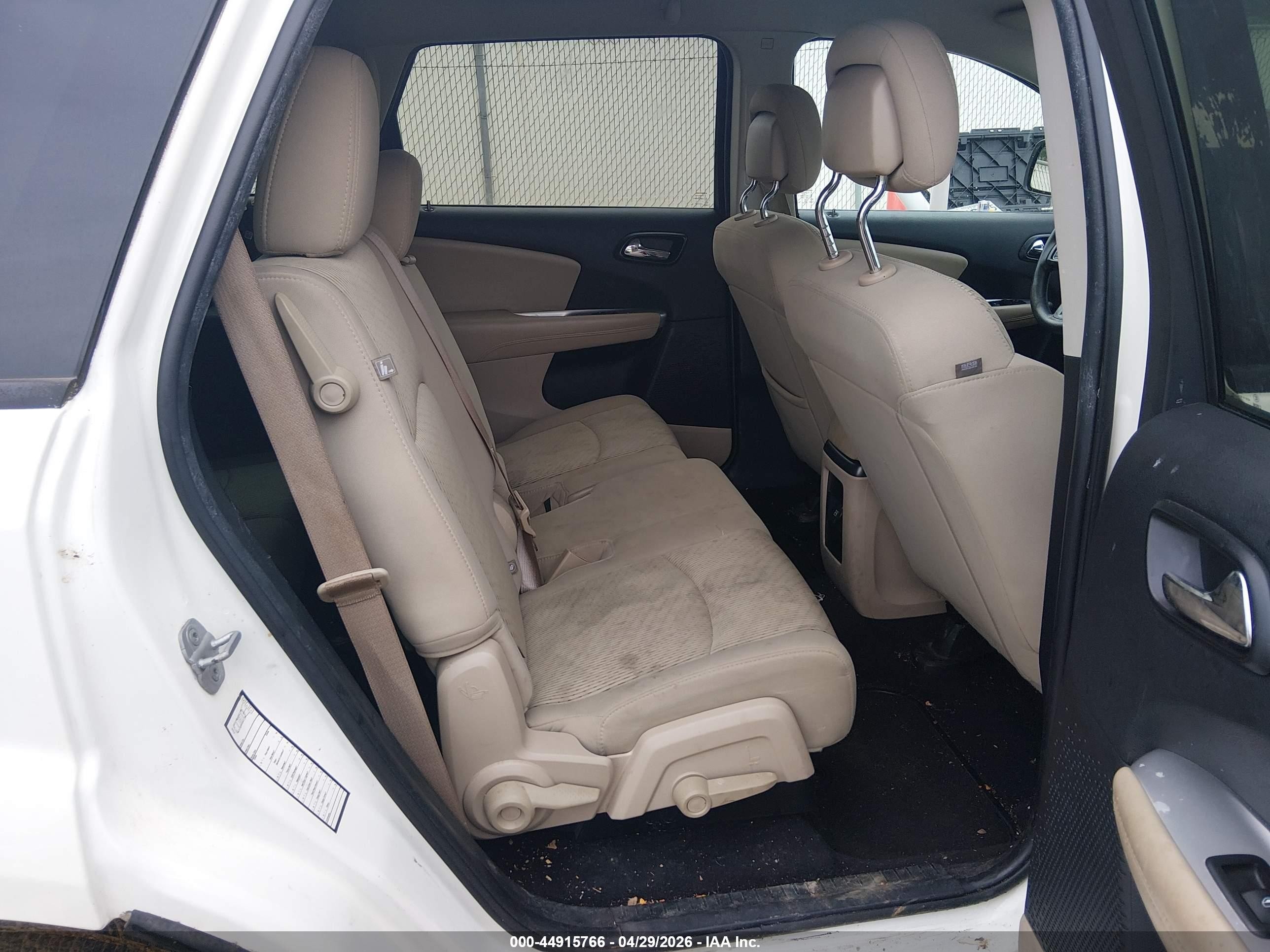 2013 Dodge Journey Sxt White vin: 3C4PDDBG2DT615212