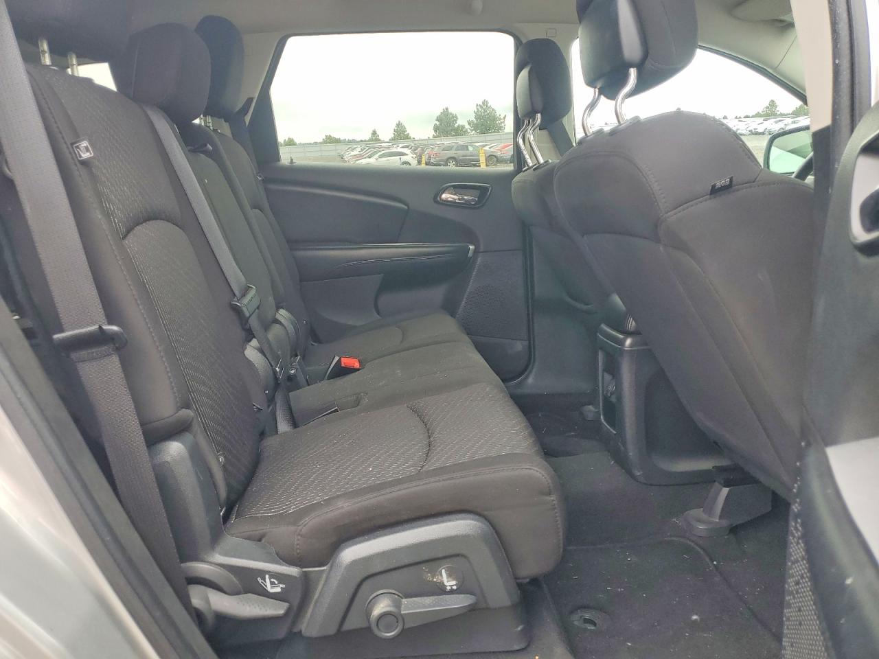 2013 Dodge Journey Sxt Silver vin: 3C4PDDBG2DT638604