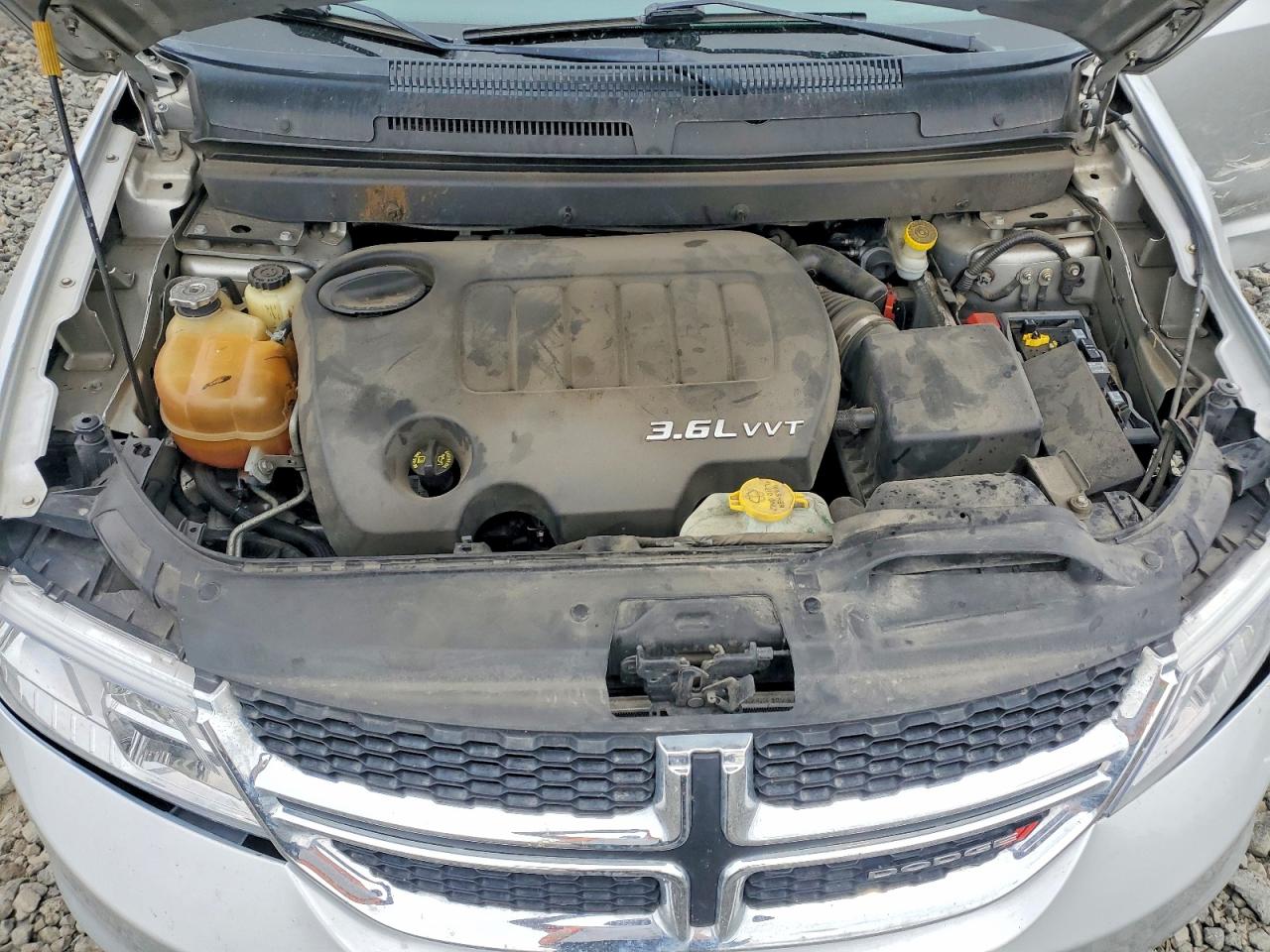 2013 Dodge Journey Sxt Silver vin: 3C4PDDBG2DT638604