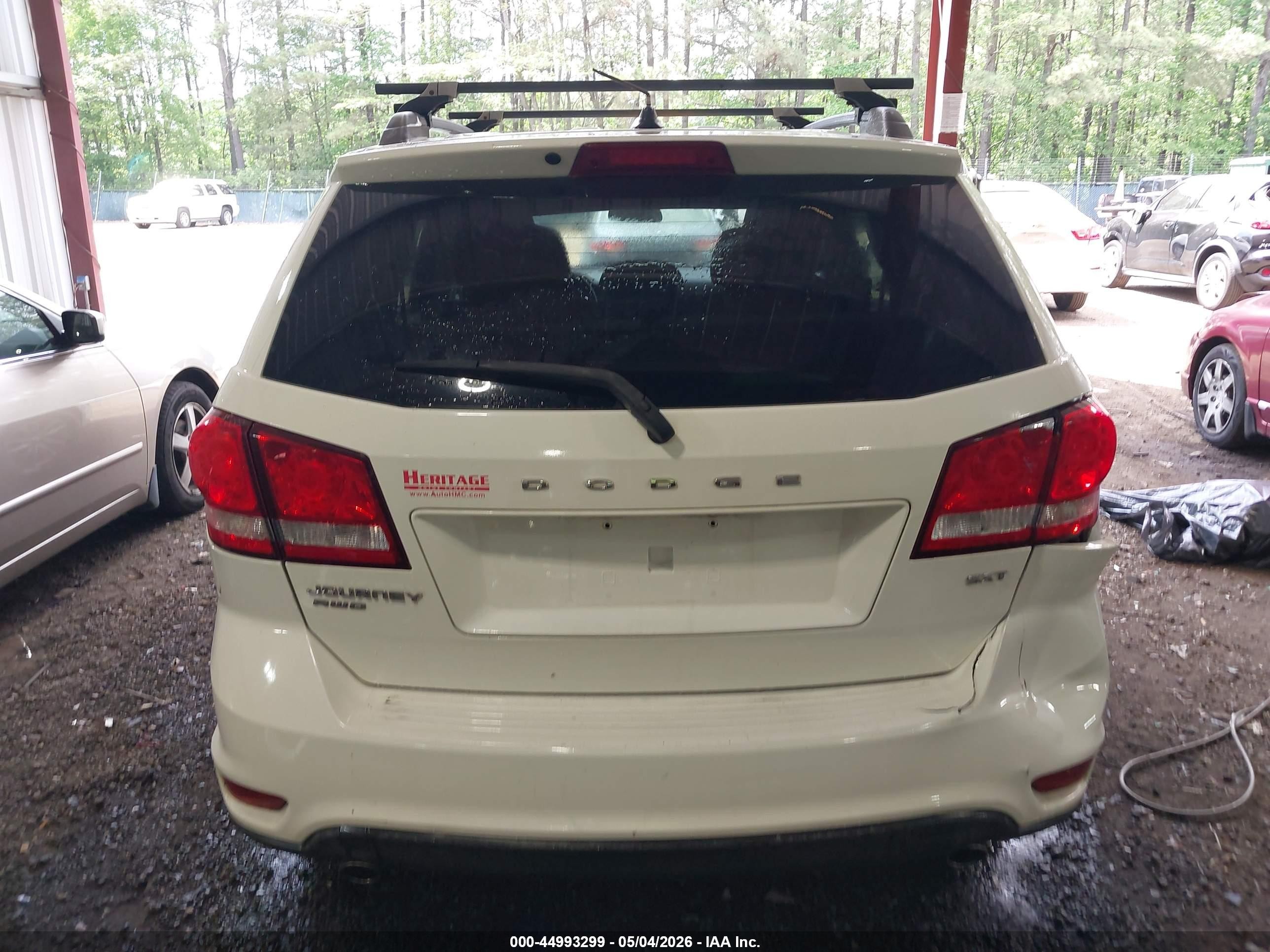 2013 Dodge Journey Sxt White vin: 3C4PDDBG3DT592412