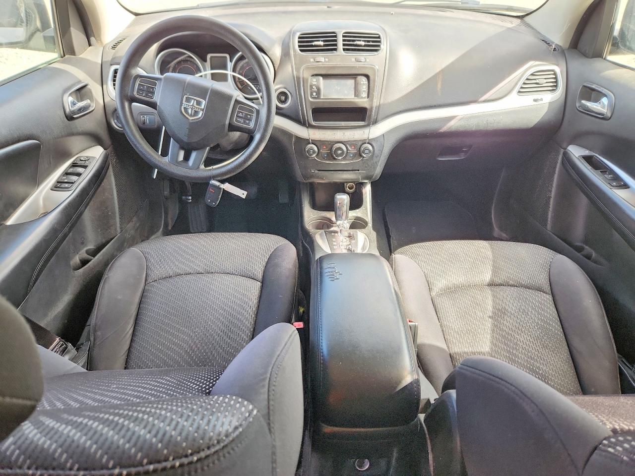 2014 Dodge Journey Sxt Silver vin: 3C4PDDBG3ET250847