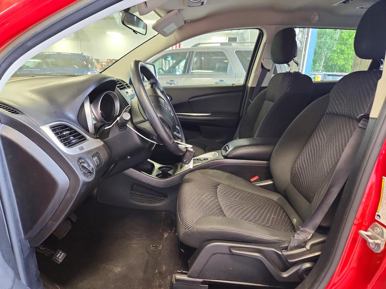 2016 Dodge Journey Sxt Red vin: 3C4PDDBG3GT176154