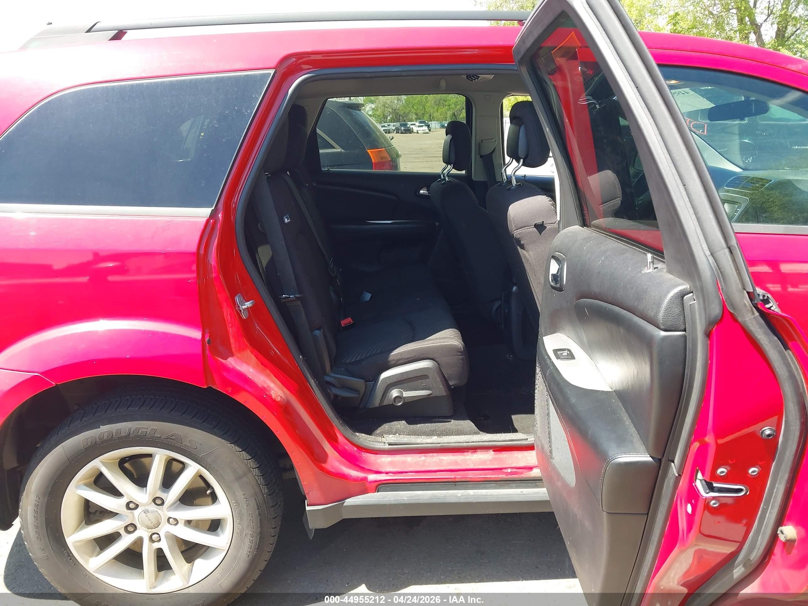 2013 Dodge Journey Sxt Красный vin: 3C4PDDBG4DT619780