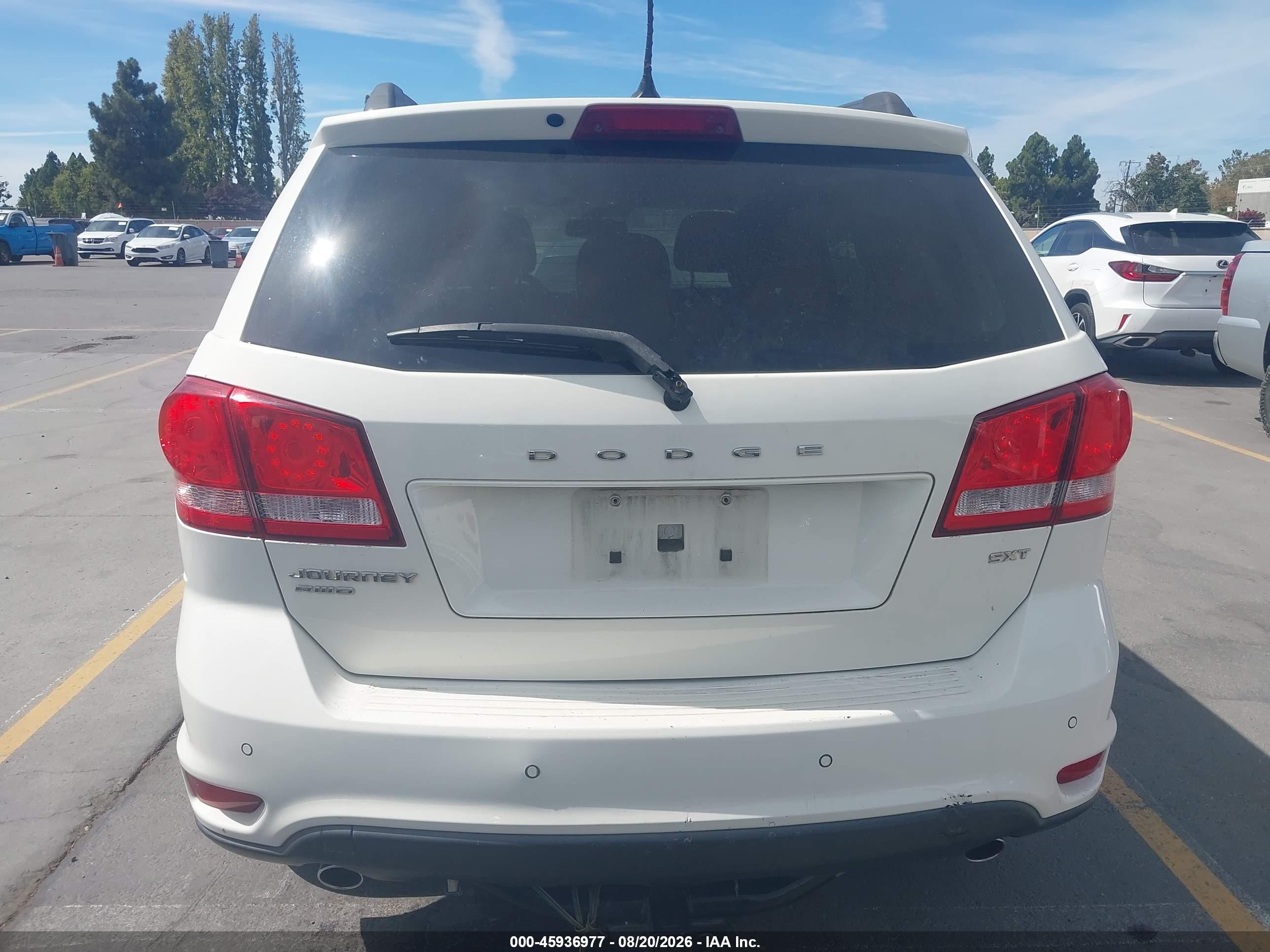 2013 Dodge Journey Sxt White vin: 3C4PDDBG4DT685388
