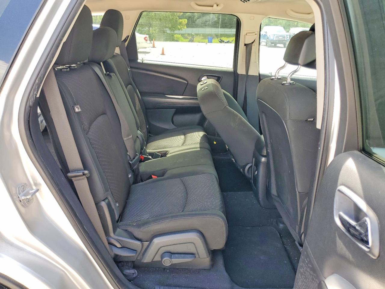 2012 Dodge Journey Sxt Silver vin: 3C4PDDBG5CT134806