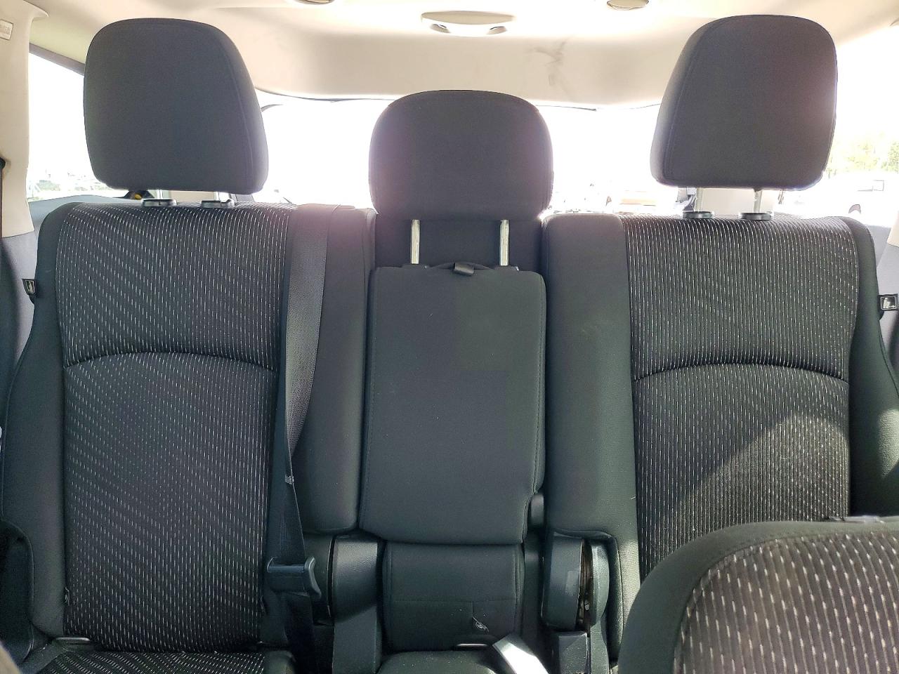 2012 Dodge Journey Sxt Silver vin: 3C4PDDBG5CT134806