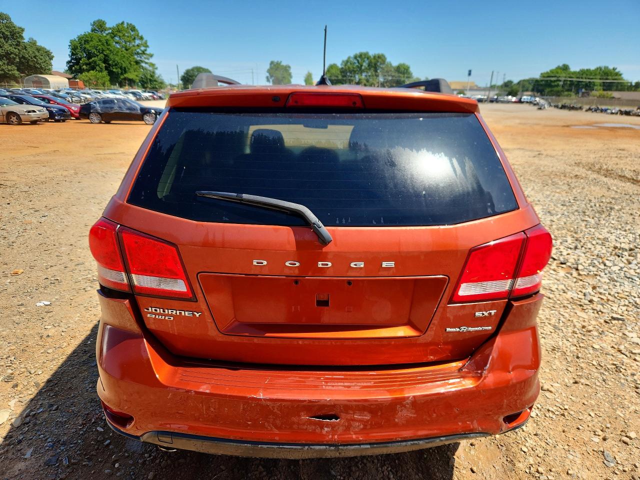 2013 Dodge Journey Sxt Orange vin: 3C4PDDBG5DT548122