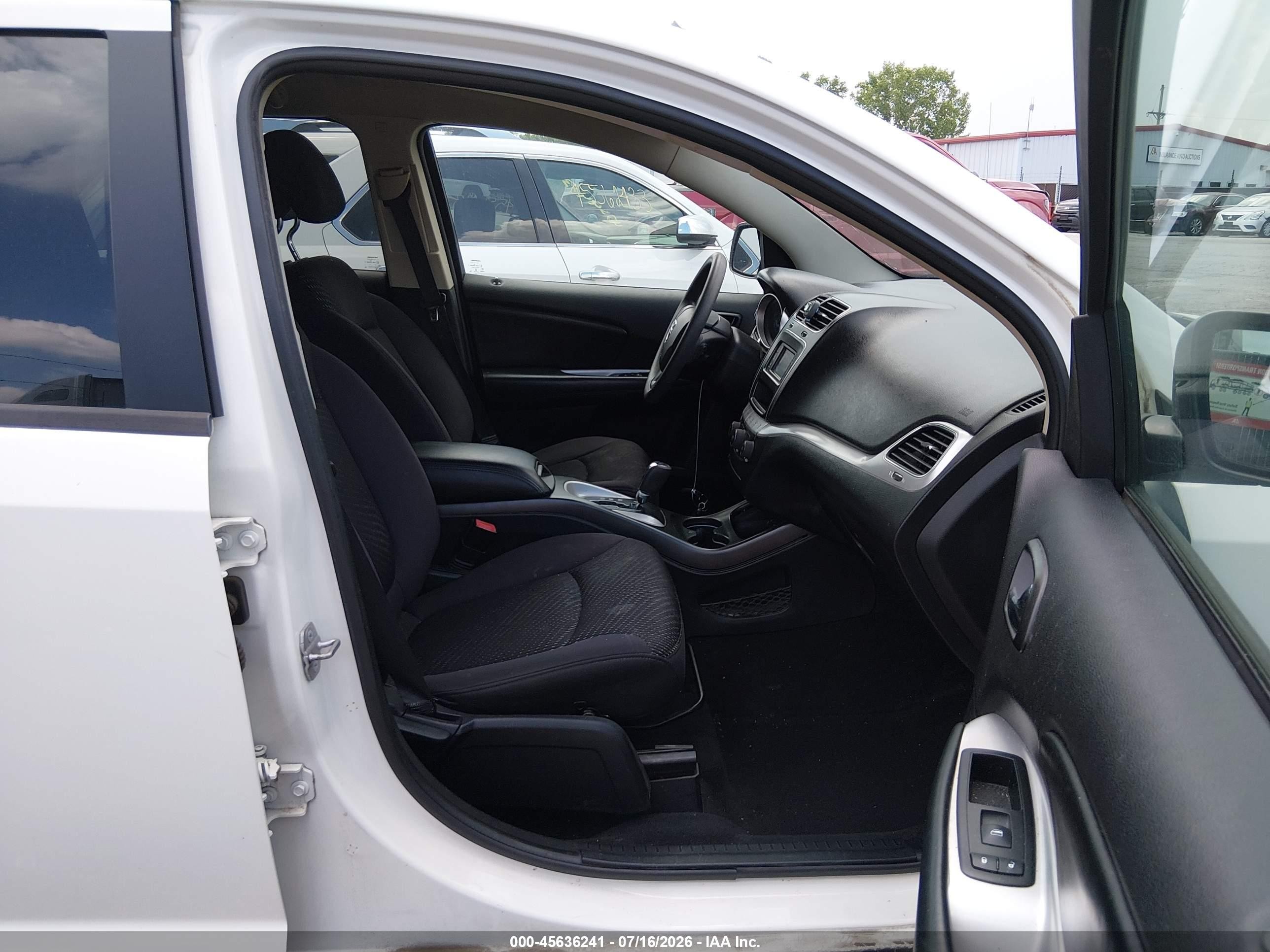 2014 Dodge Journey Sxt Белый vin: 3C4PDDBG5ET178985