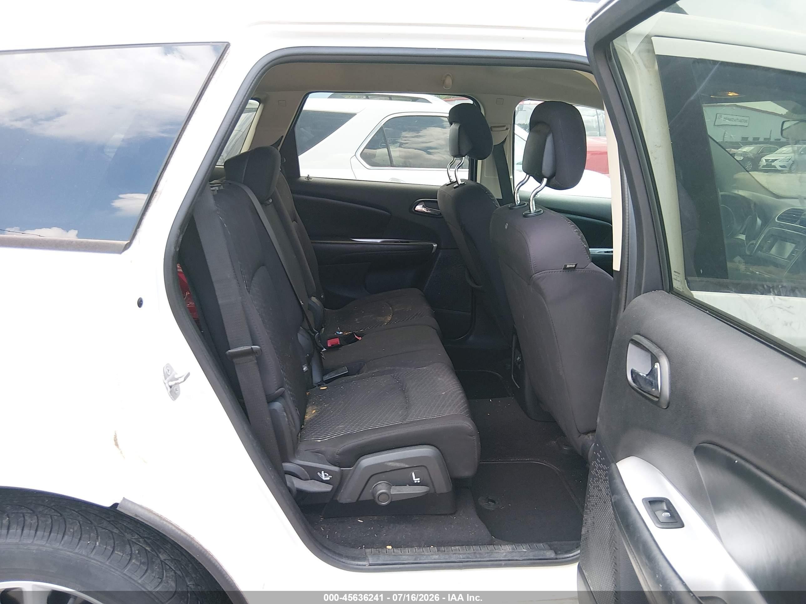 2014 Dodge Journey Sxt Белый vin: 3C4PDDBG5ET178985
