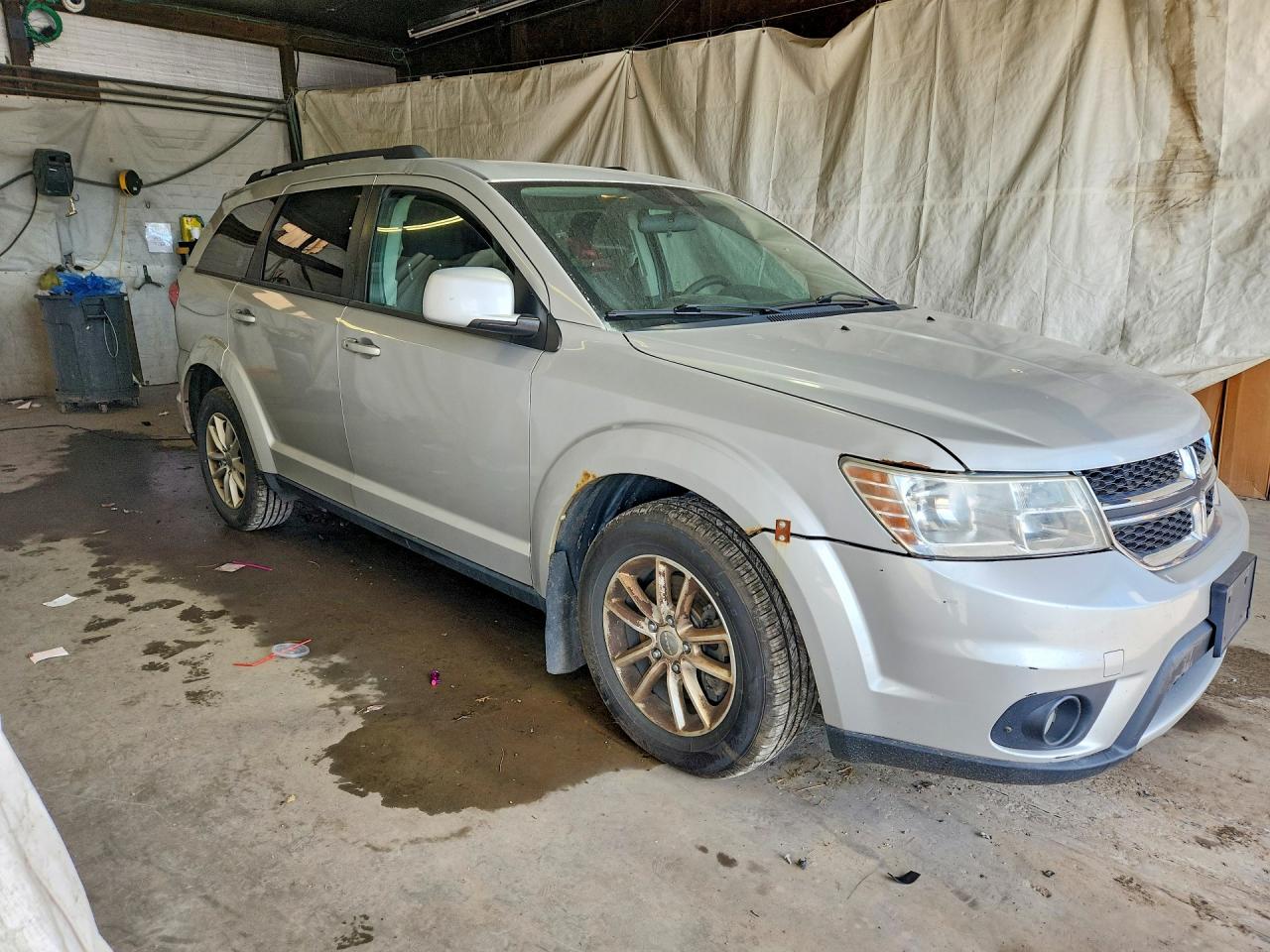 2014 Dodge Journey Sxt Silver vin: 3C4PDDBG5ET230504