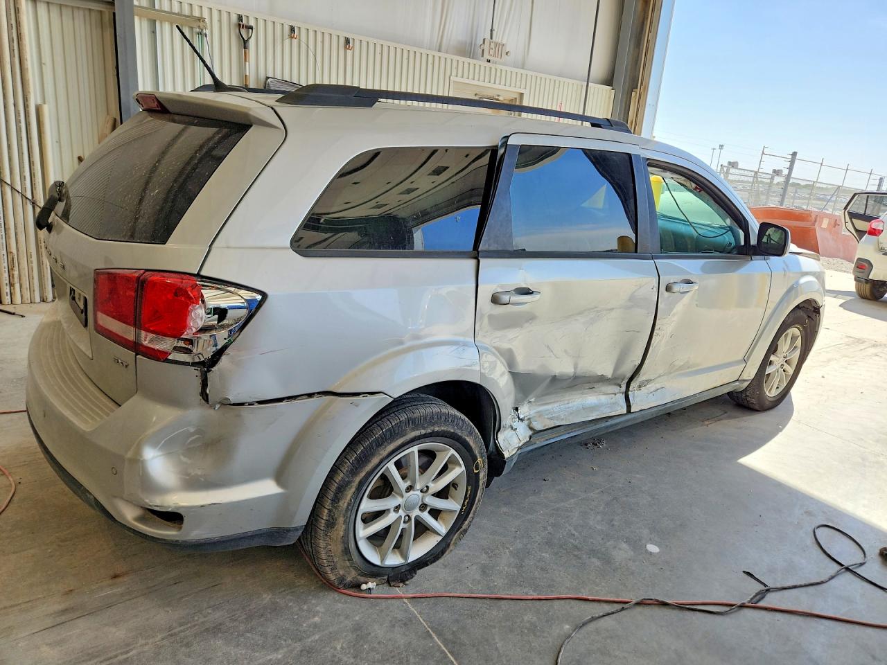 2014 Dodge Journey Sxt Silver vin: 3C4PDDBG6ET154503