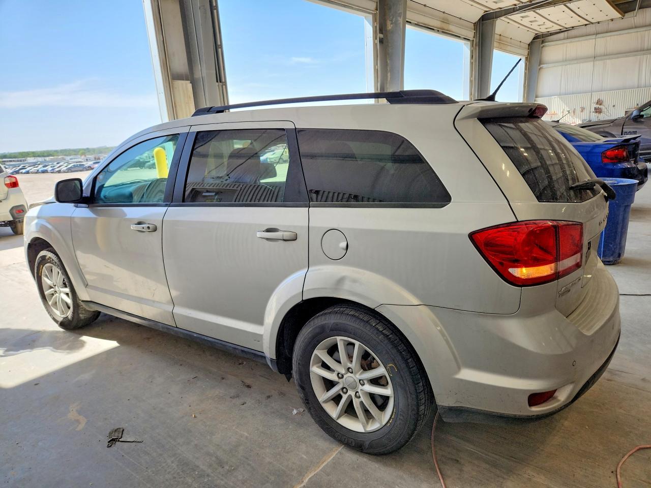 2014 Dodge Journey Sxt Silver vin: 3C4PDDBG6ET154503