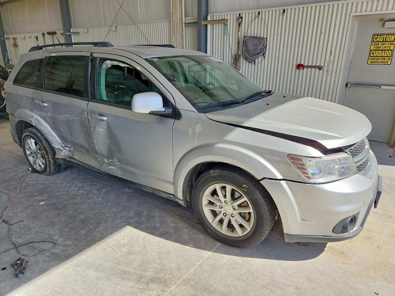 2014 Dodge Journey Sxt Silver vin: 3C4PDDBG6ET154503