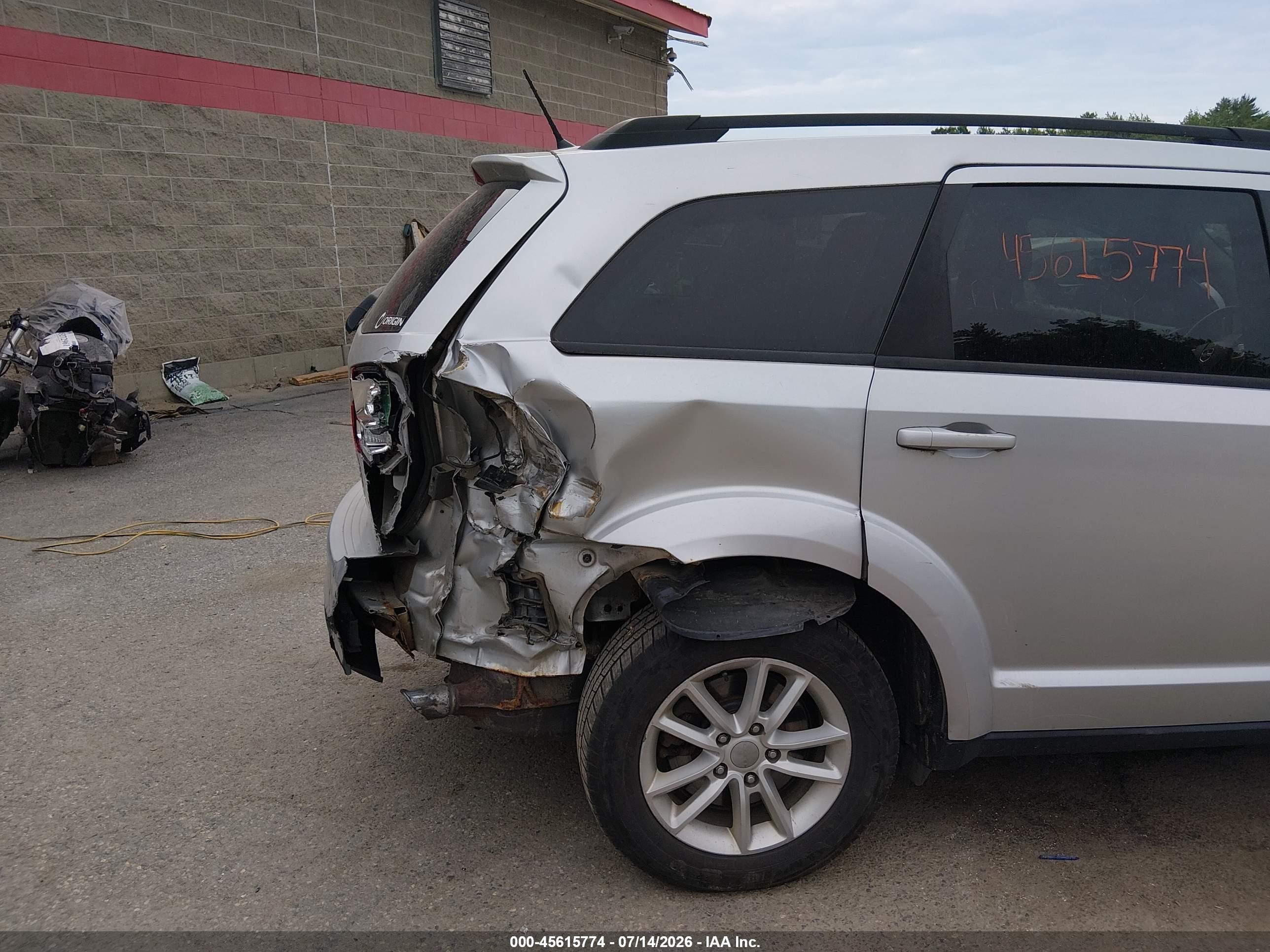 2014 Dodge Journey Sxt Silver vin: 3C4PDDBG6ET167025