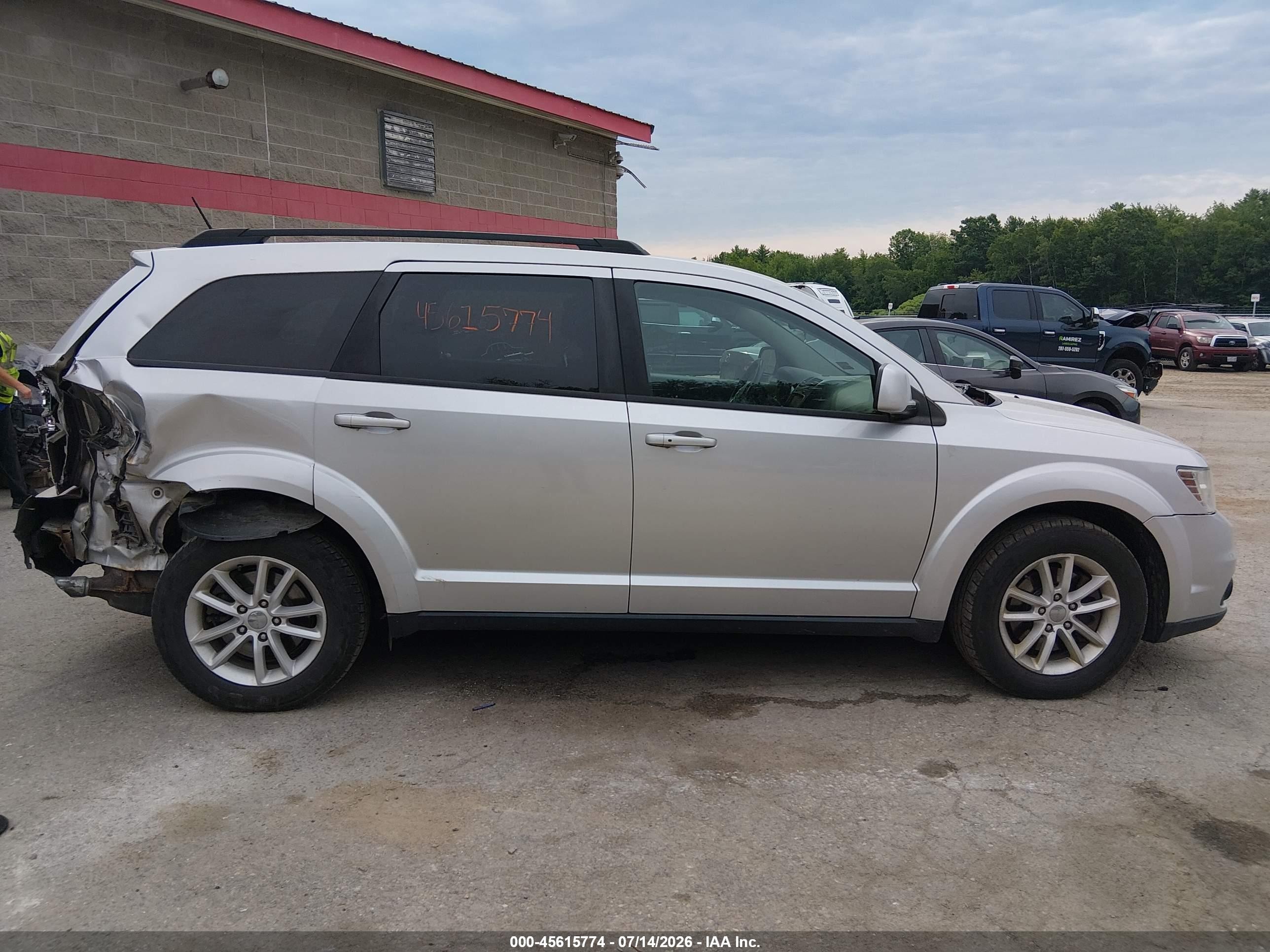 2014 Dodge Journey Sxt Silver vin: 3C4PDDBG6ET167025