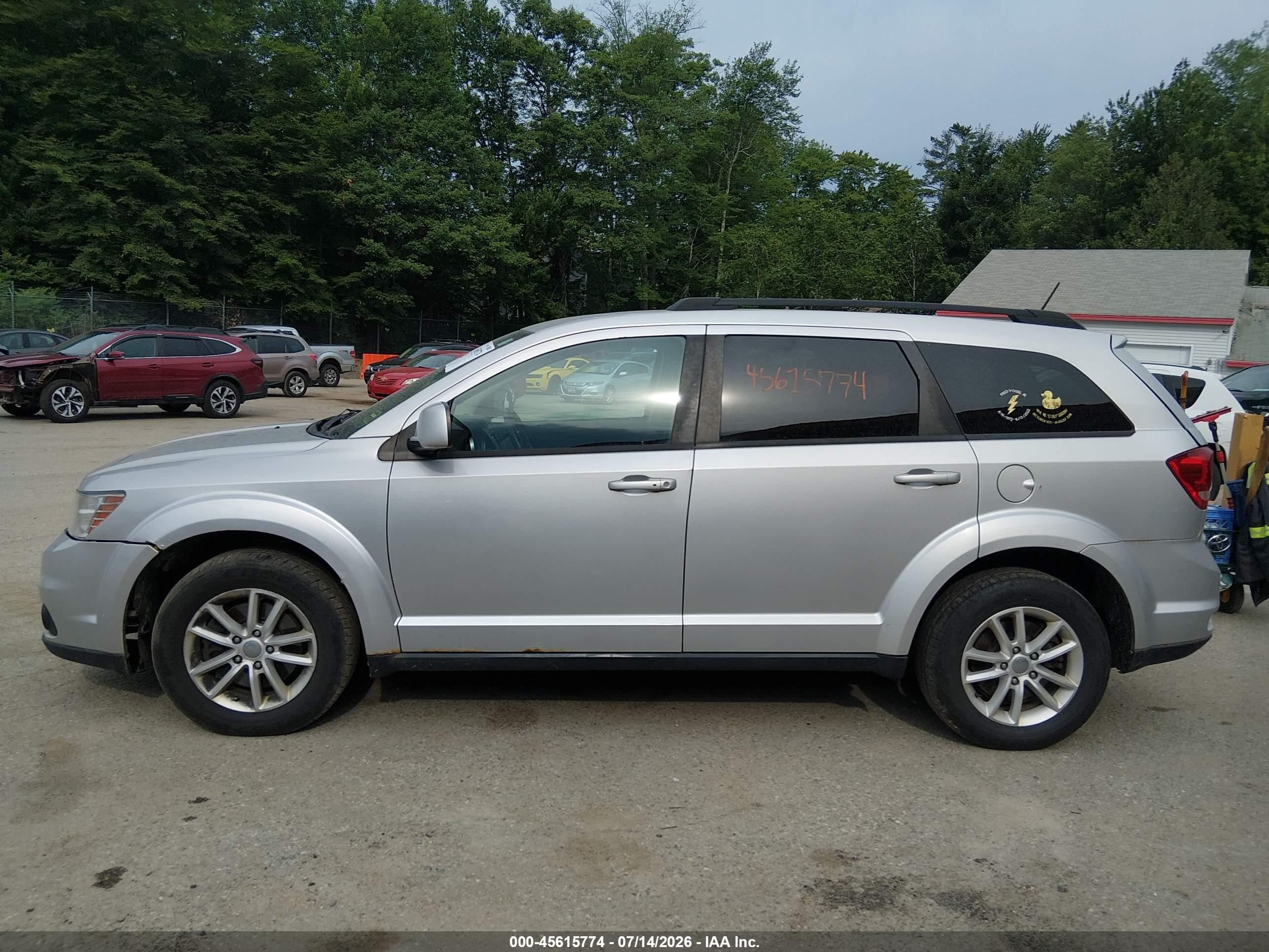 2014 Dodge Journey Sxt Silver vin: 3C4PDDBG6ET167025