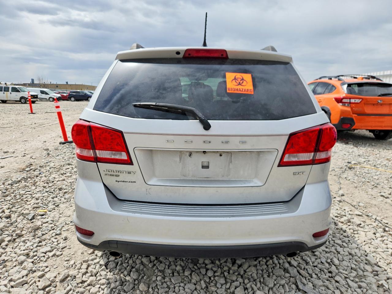 2013 Dodge Journey Sxt Silver vin: 3C4PDDBG7DT549269