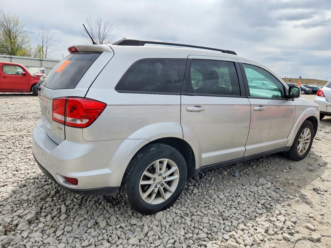 2013 Dodge Journey Sxt Silver vin: 3C4PDDBG7DT549269