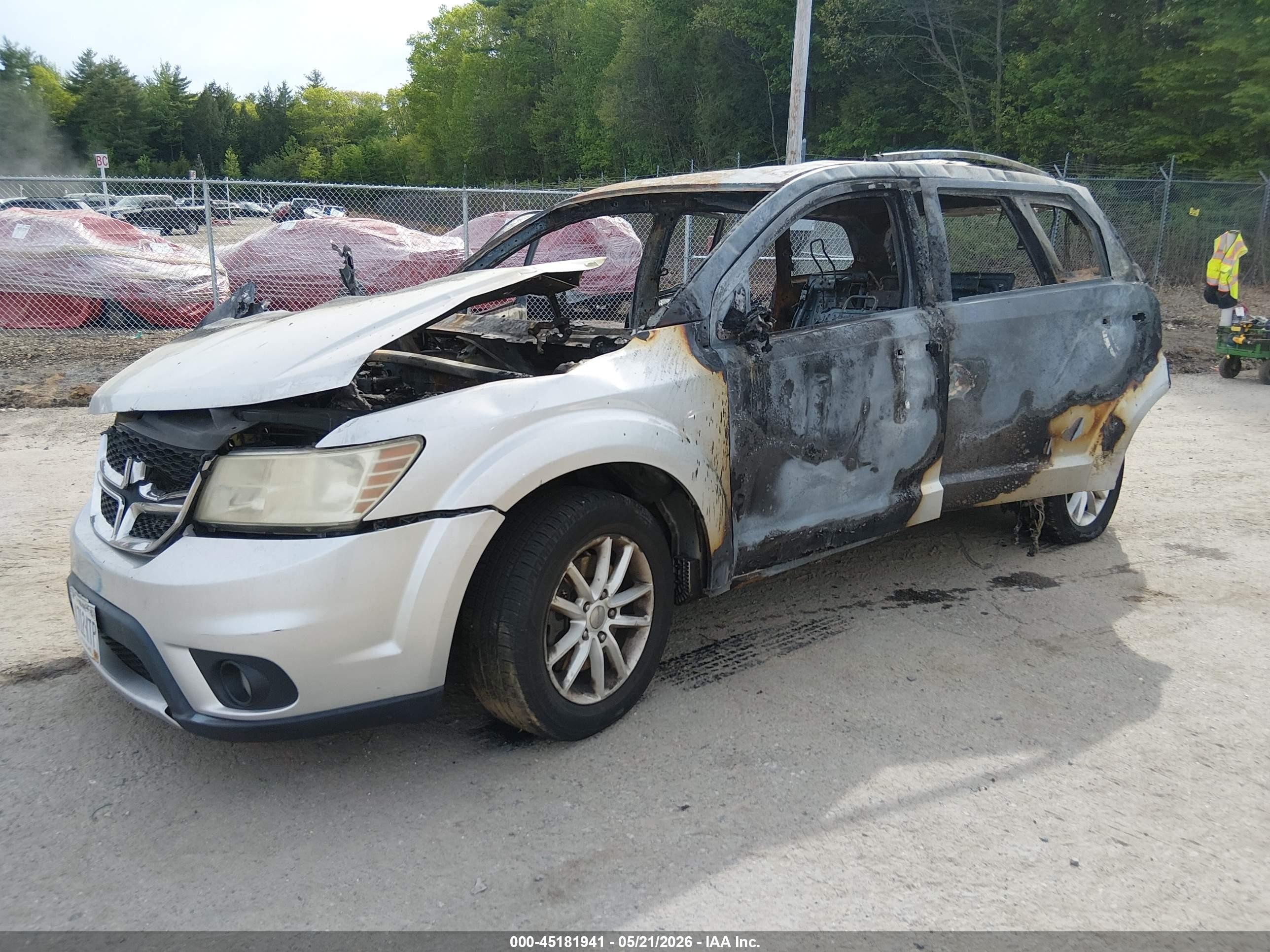 2013 Dodge Journey Sxt Yellow vin: 3C4PDDBG7DT586628