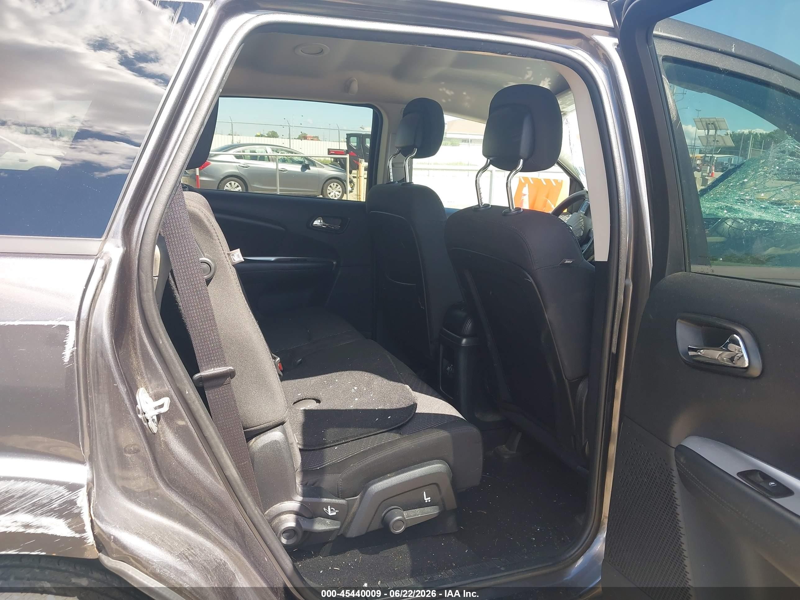 2015 Dodge Journey Sxt Серый vin: 3C4PDDBG7FT618609