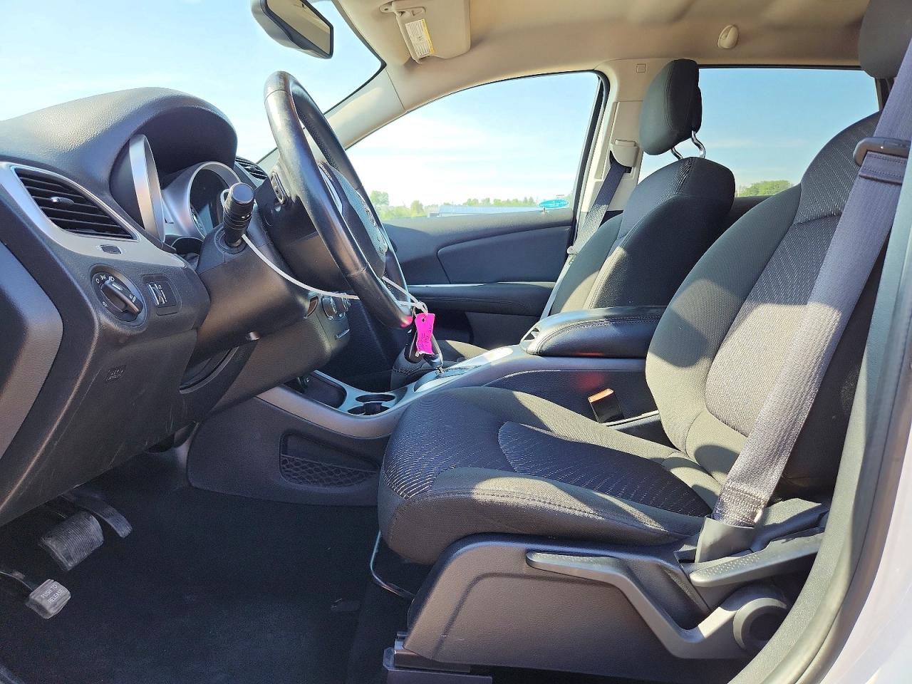 2015 Dodge Journey Sxt White vin: 3C4PDDBG8FT606615