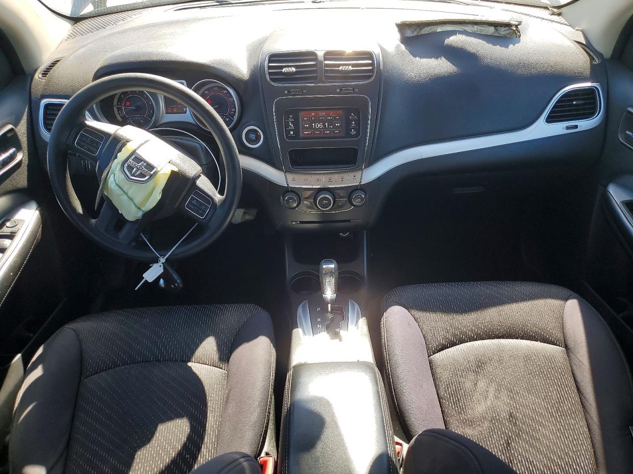 2012 Dodge Journey Sxt Silver vin: 3C4PDDBG9CT360556