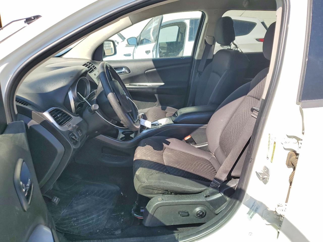 2015 Dodge Journey Sxt Белый vin: 3C4PDDBG9FT578792