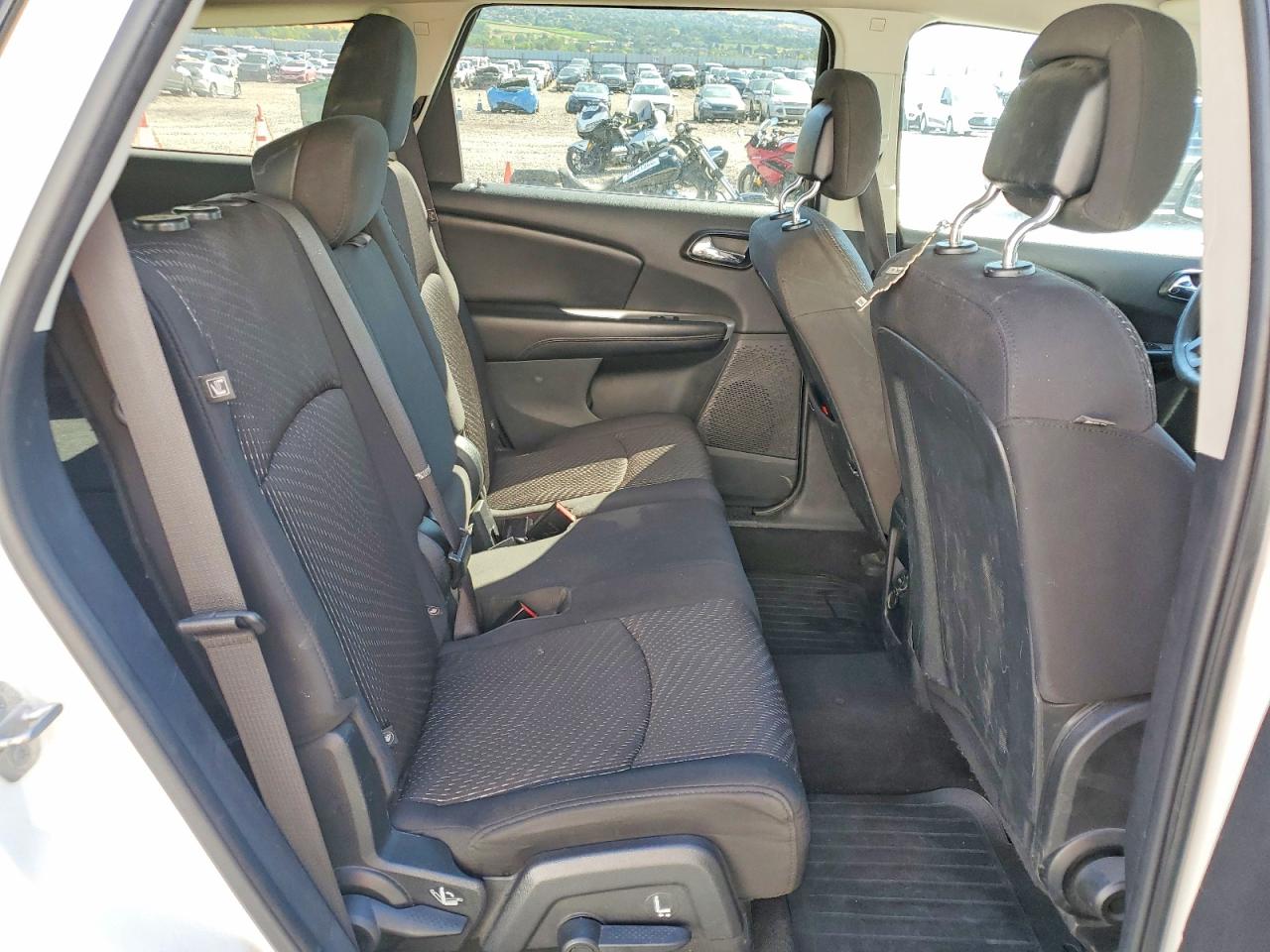 2015 Dodge Journey Sxt Белый vin: 3C4PDDBG9FT578792