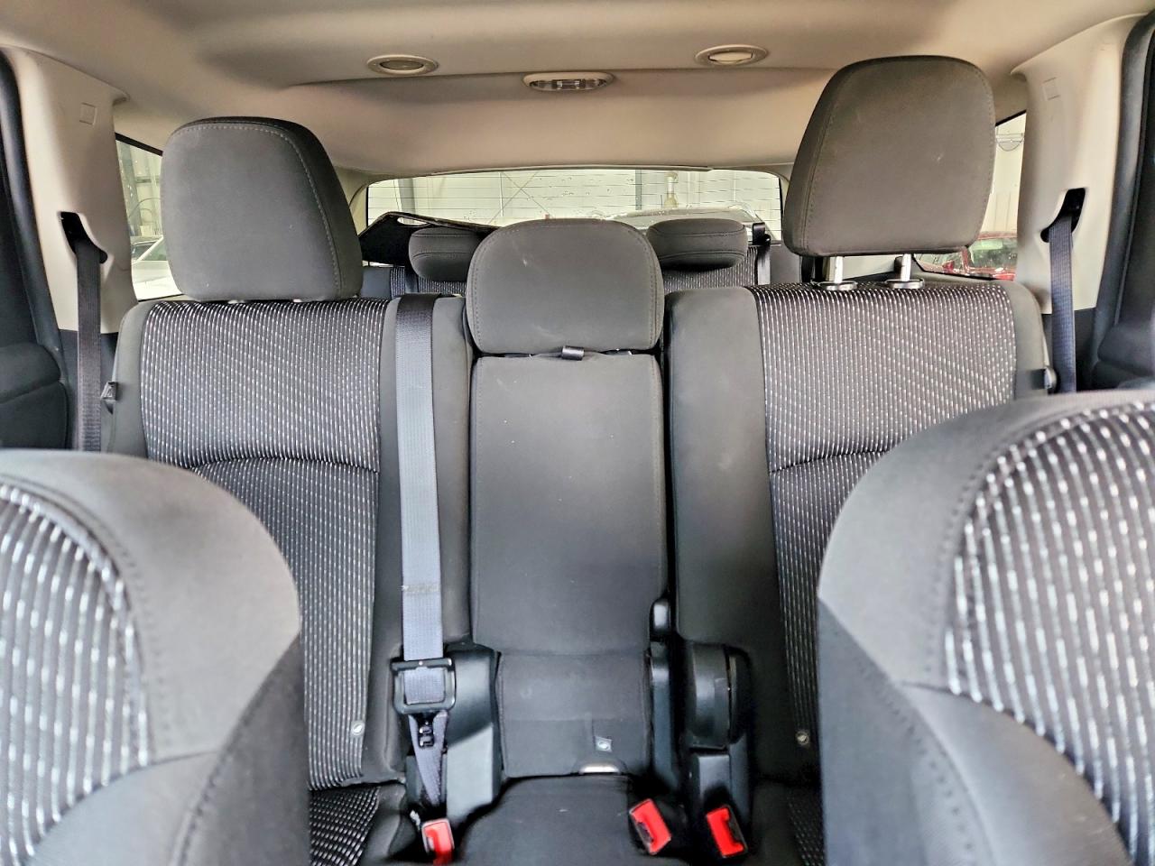 2017 Dodge Journey Sxt Серебряный vin: 3C4PDDBG9HT525089
