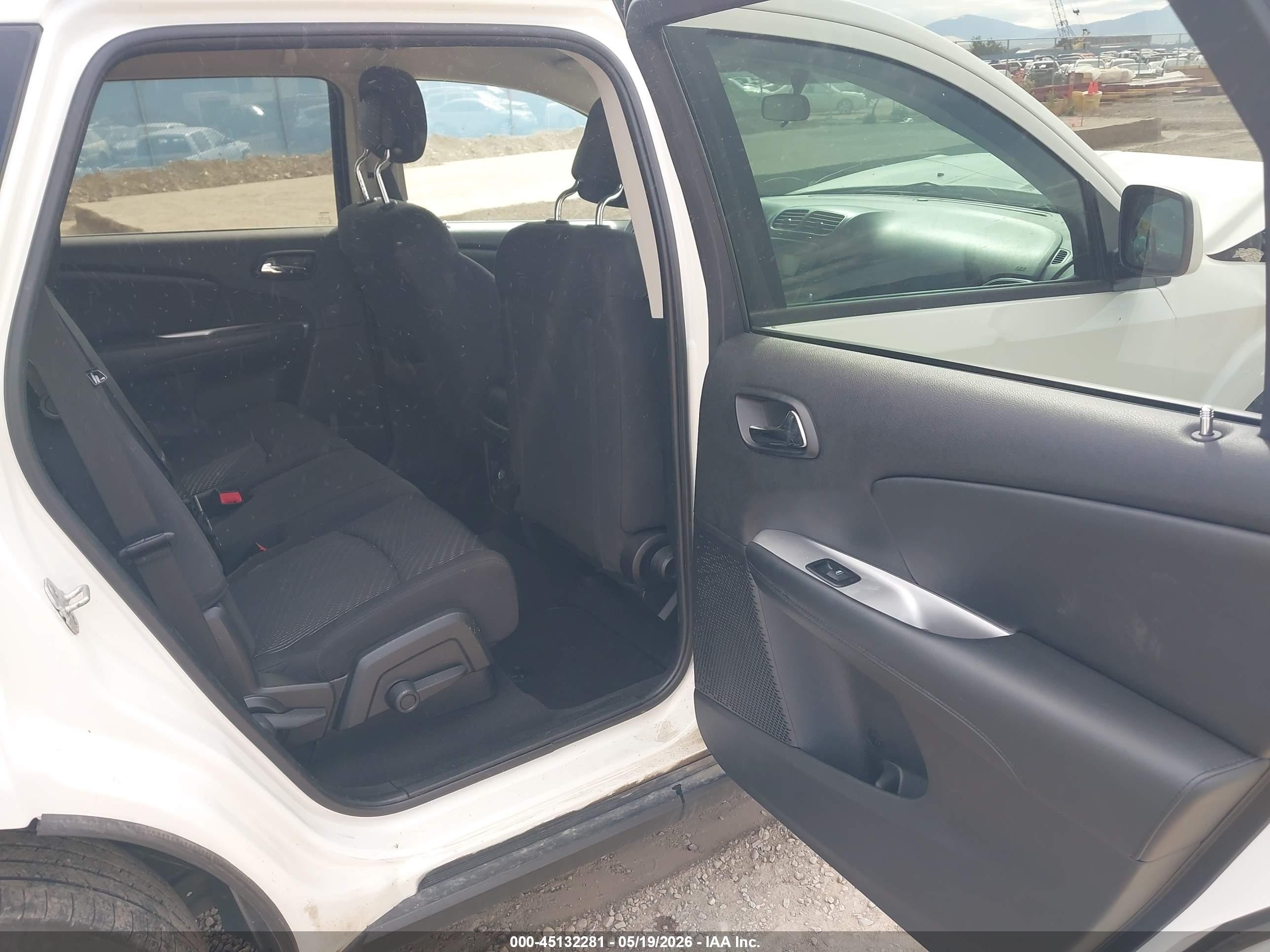 2012 Dodge Journey Sxt White vin: 3C4PDDBGXCT397812