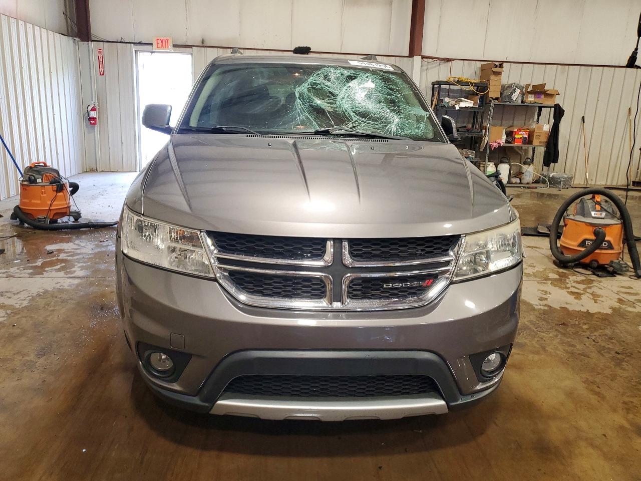 2013 Dodge Journey Sxt Gray vin: 3C4PDDBGXDT571444