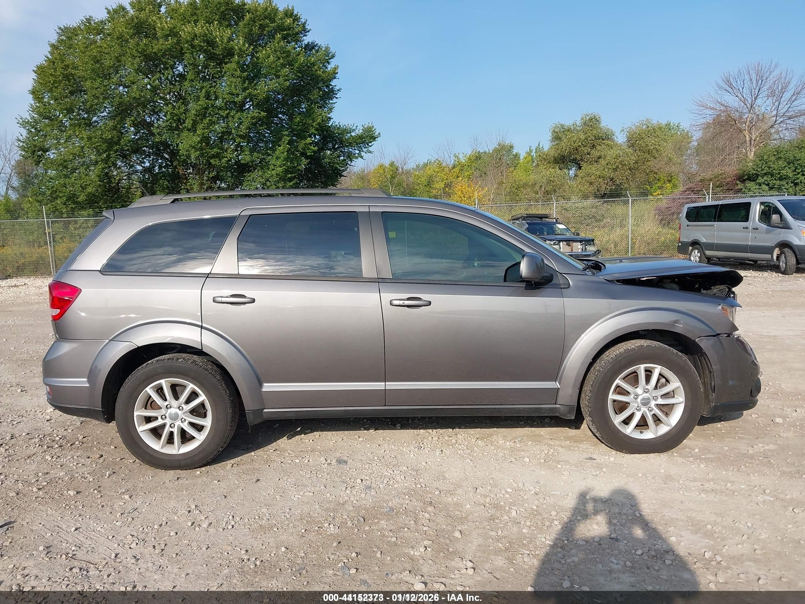 2013 Dodge Journey Sxt Gray vin: 3C4PDDBGXDT589491