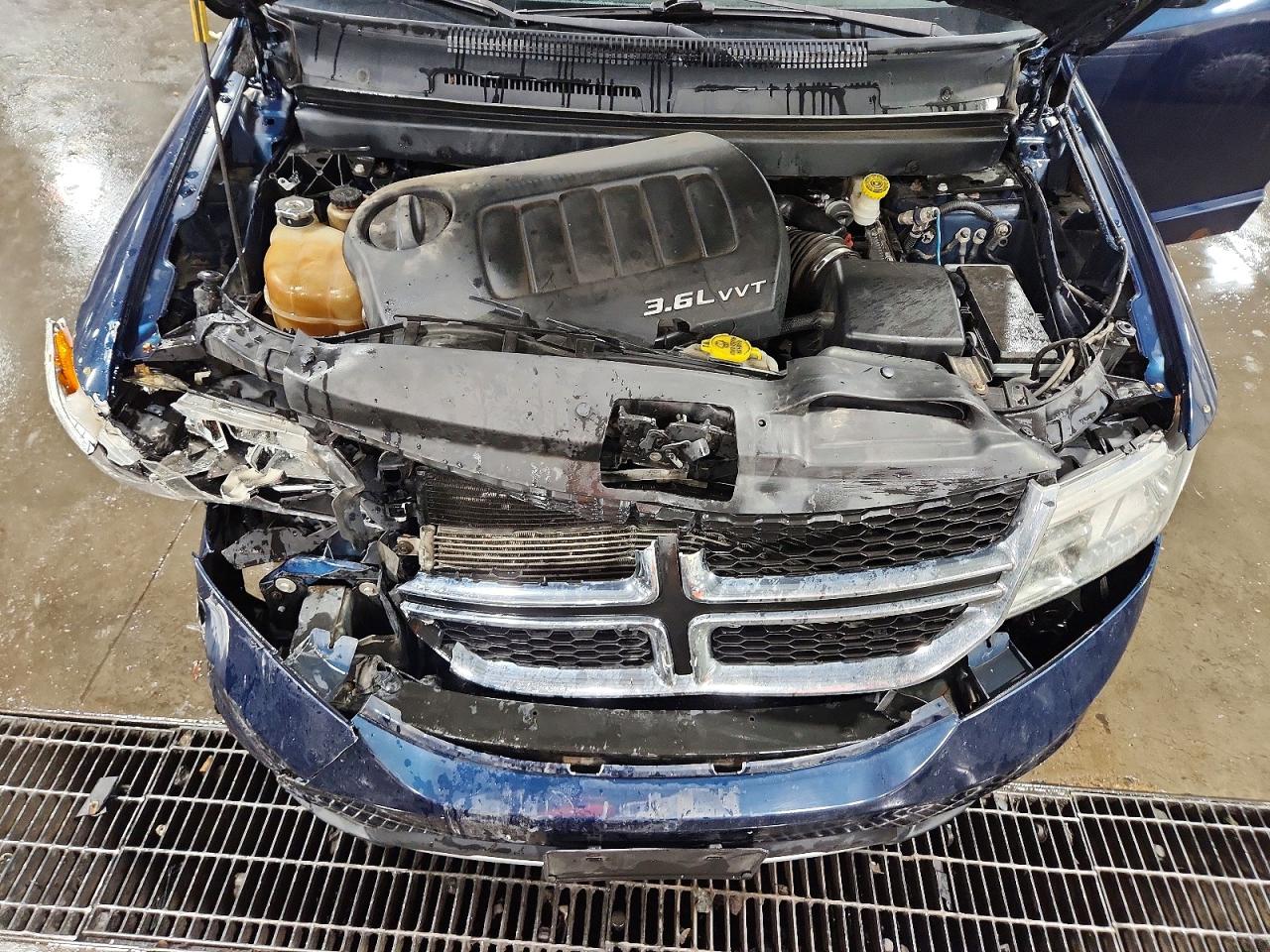 2013 Dodge Journey Sxt Blue vin: 3C4PDDBGXDT646174