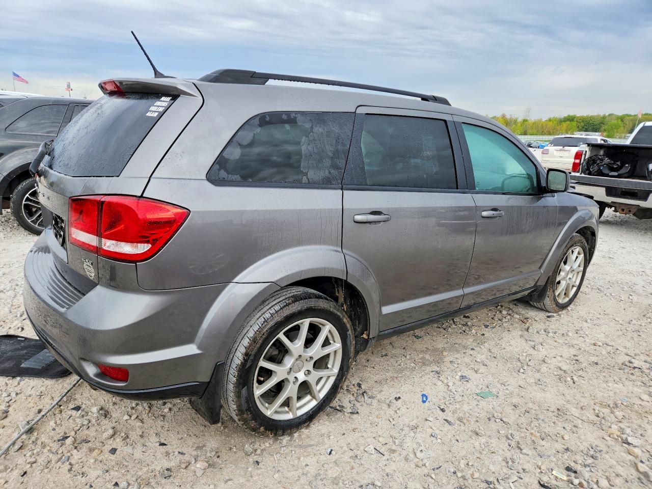 2013 Dodge Journey Sxt Gray vin: 3C4PDDBGXDT646319