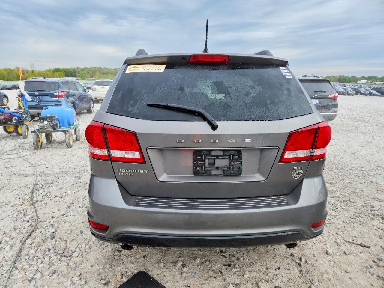 2013 Dodge Journey Sxt Gray vin: 3C4PDDBGXDT646319