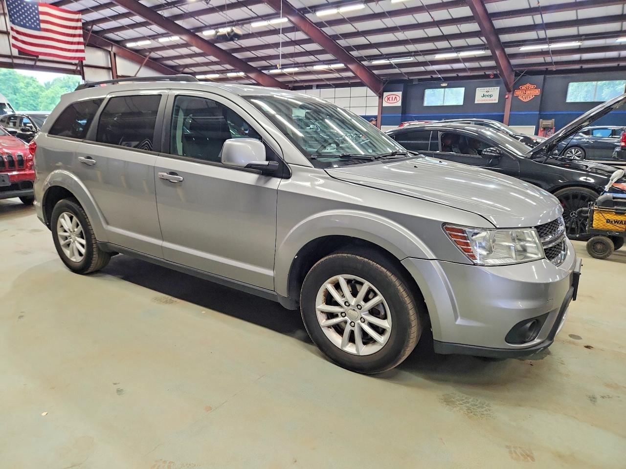 2015 Dodge Journey Sxt Silver vin: 3C4PDDBGXFT618720