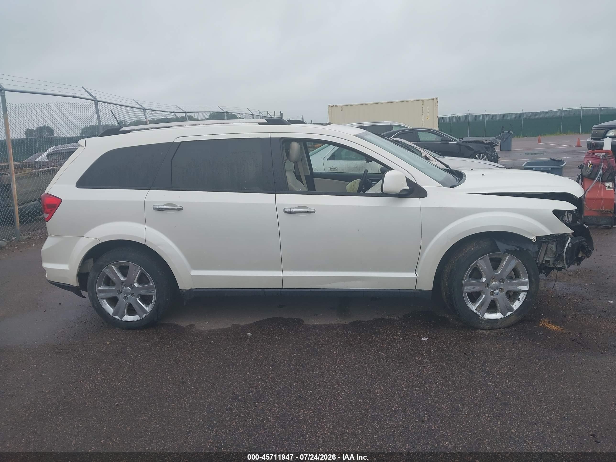 2014 Dodge Journey Limited Tan vin: 3C4PDDDG1ET118330
