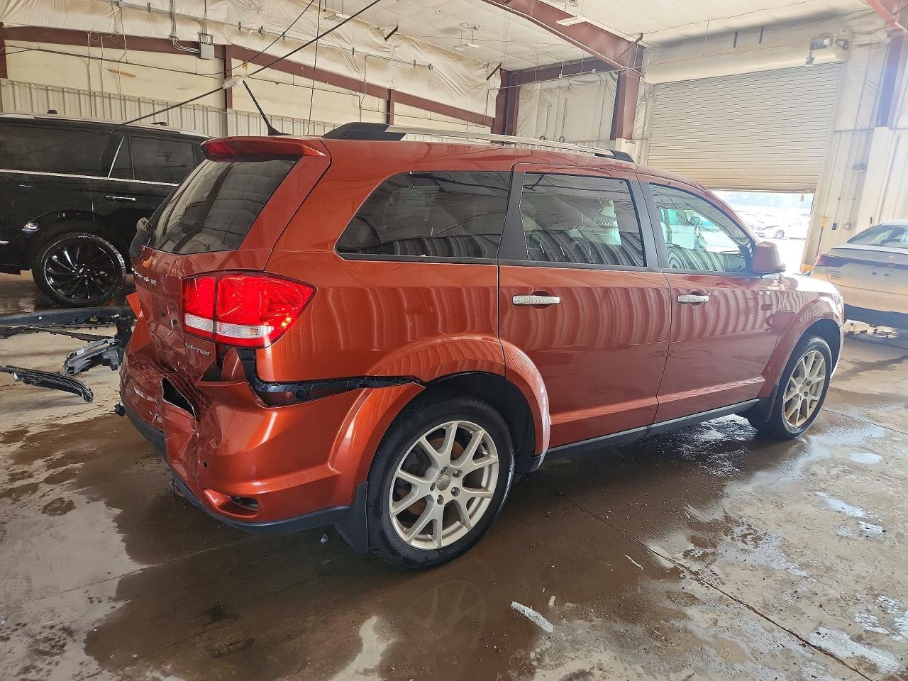 2014 Dodge Journey Limited Orange vin: 3C4PDDDG3ET251655