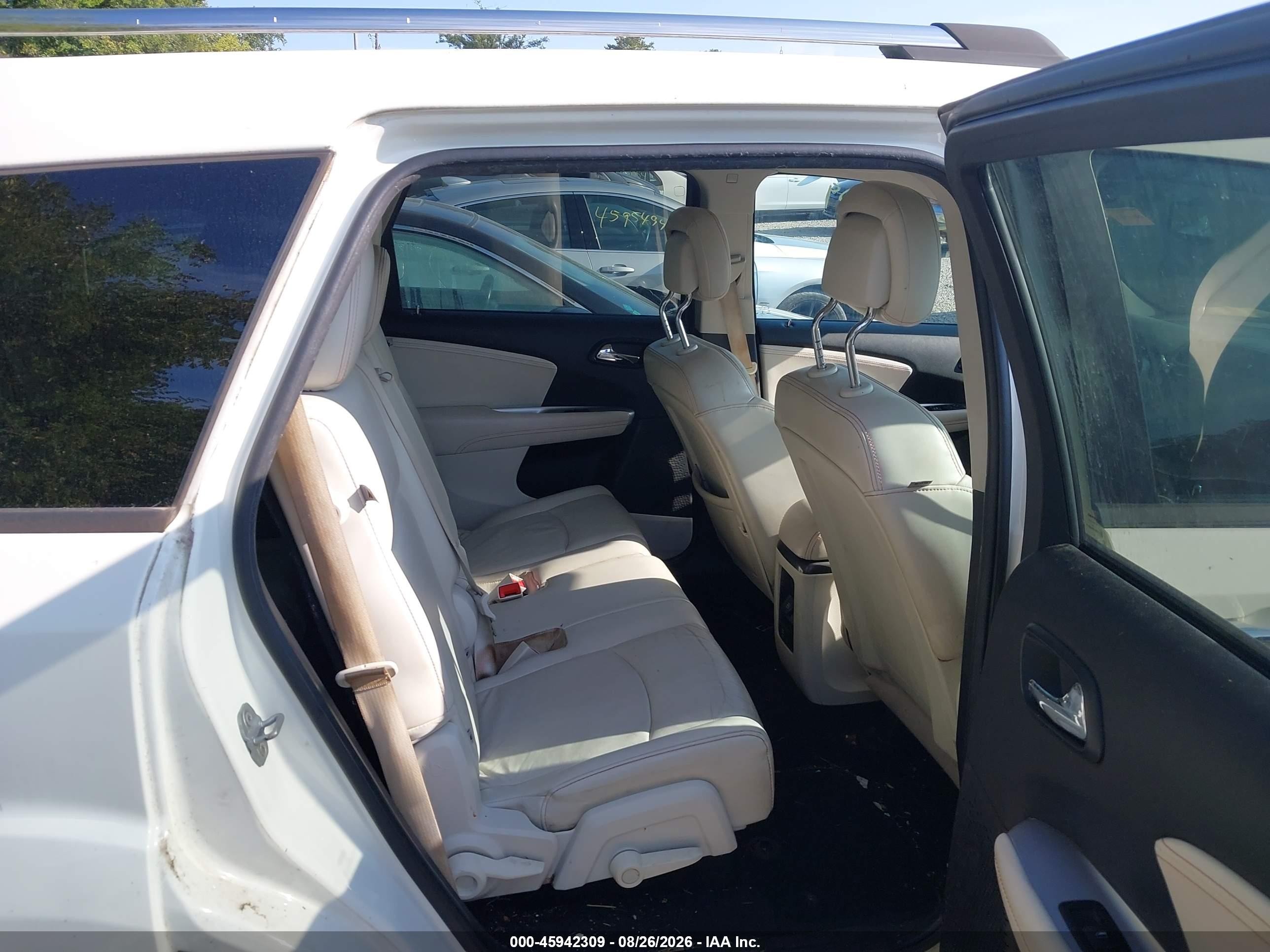 2013 Dodge Journey Crew Белый vin: 3C4PDDDG4DT591167
