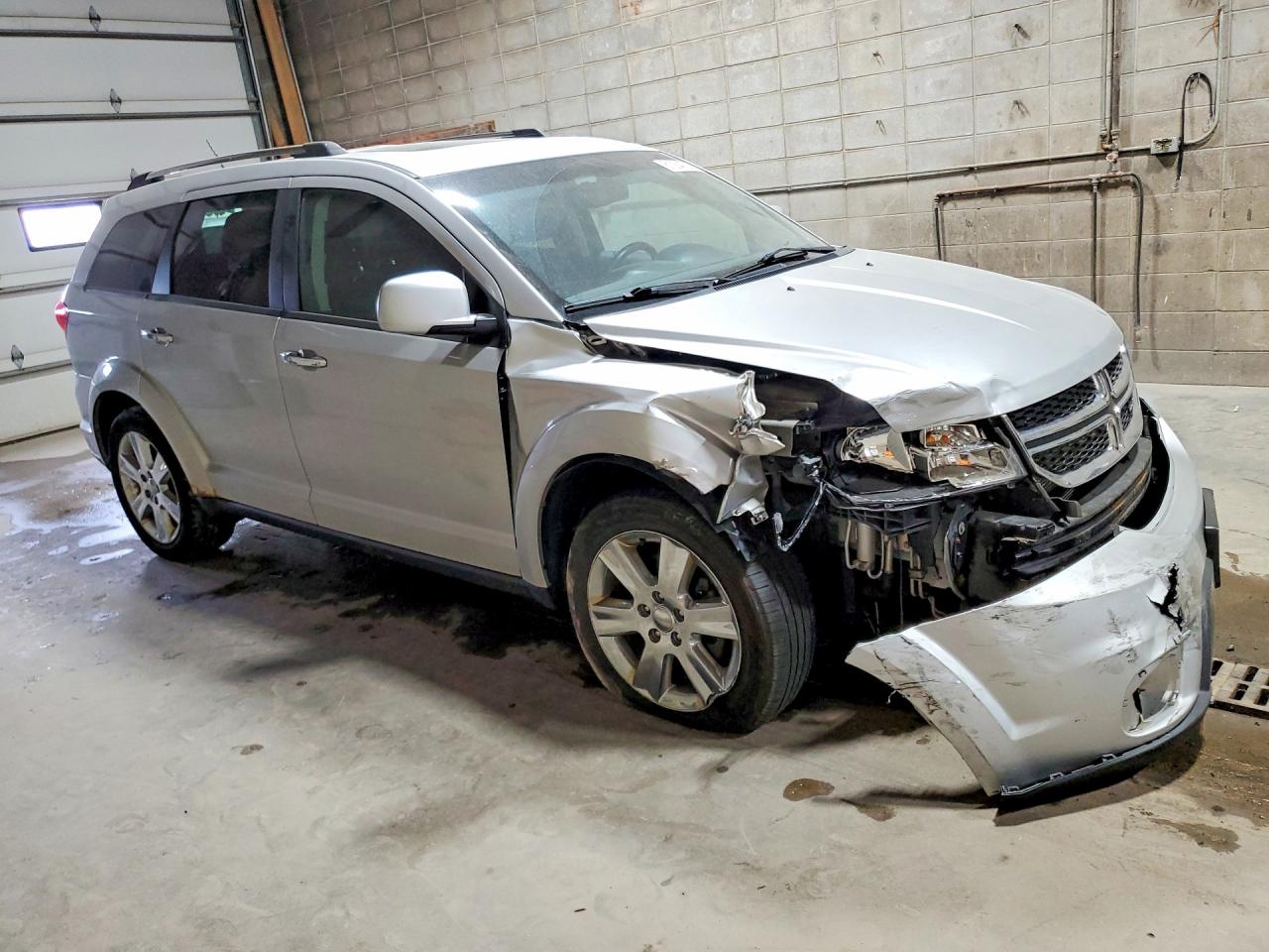 2014 Dodge Journey Limited Серебряный vin: 3C4PDDDG5ET104141