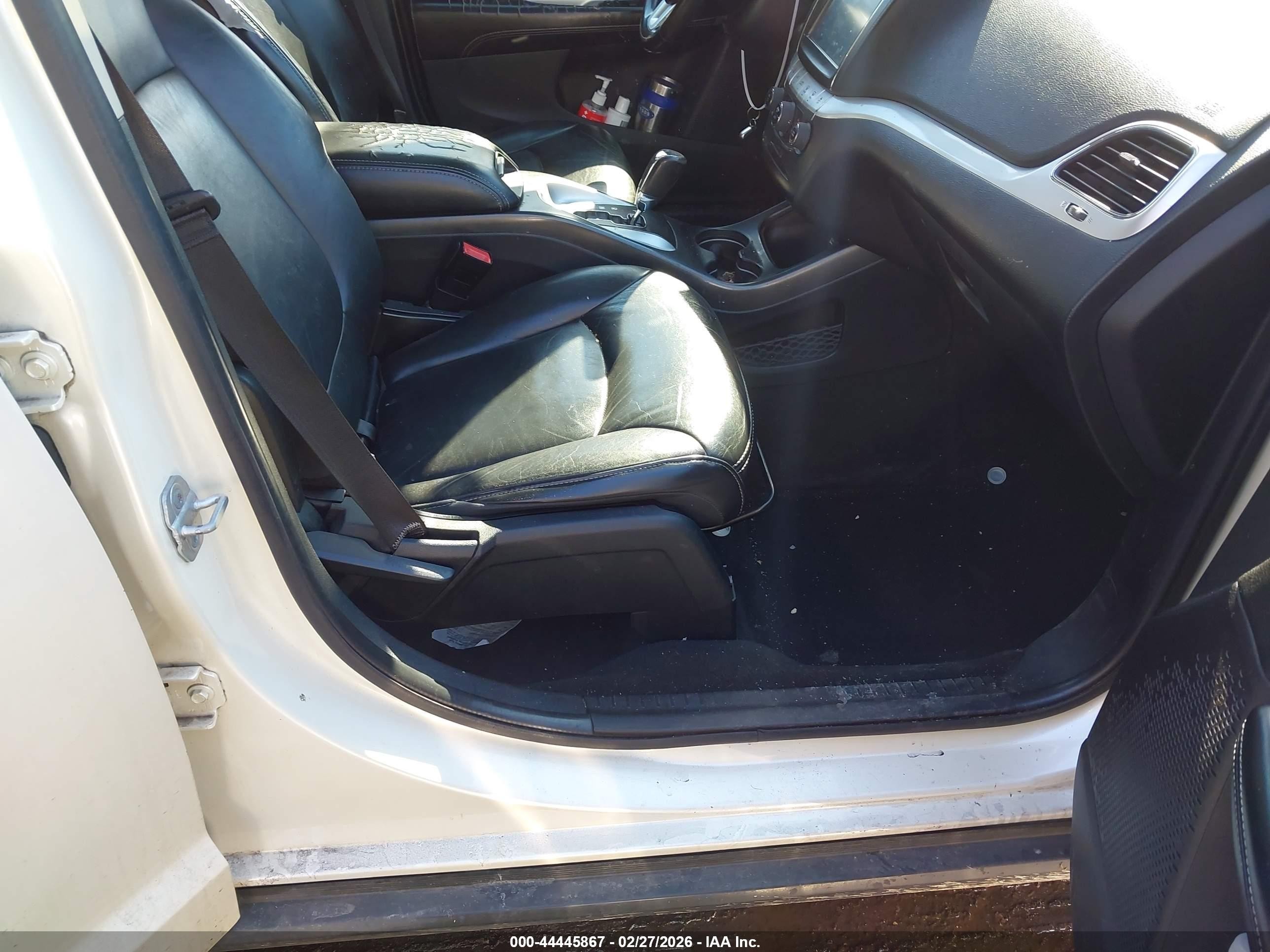 2012 Dodge Journey Crew White vin: 3C4PDDDG6CT235351