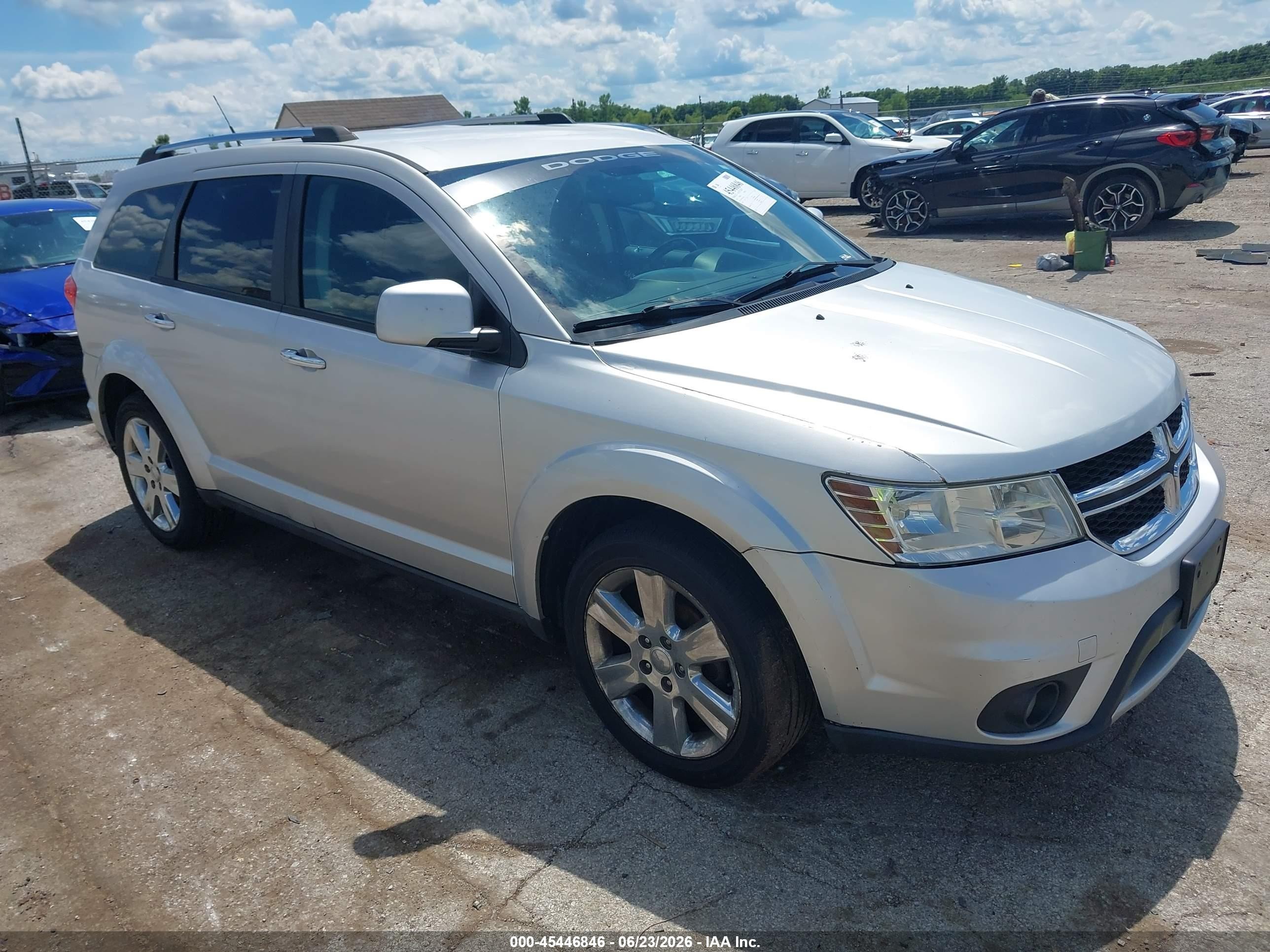 2012 Dodge Journey Crew Серебряный vin: 3C4PDDDG7CT225346
