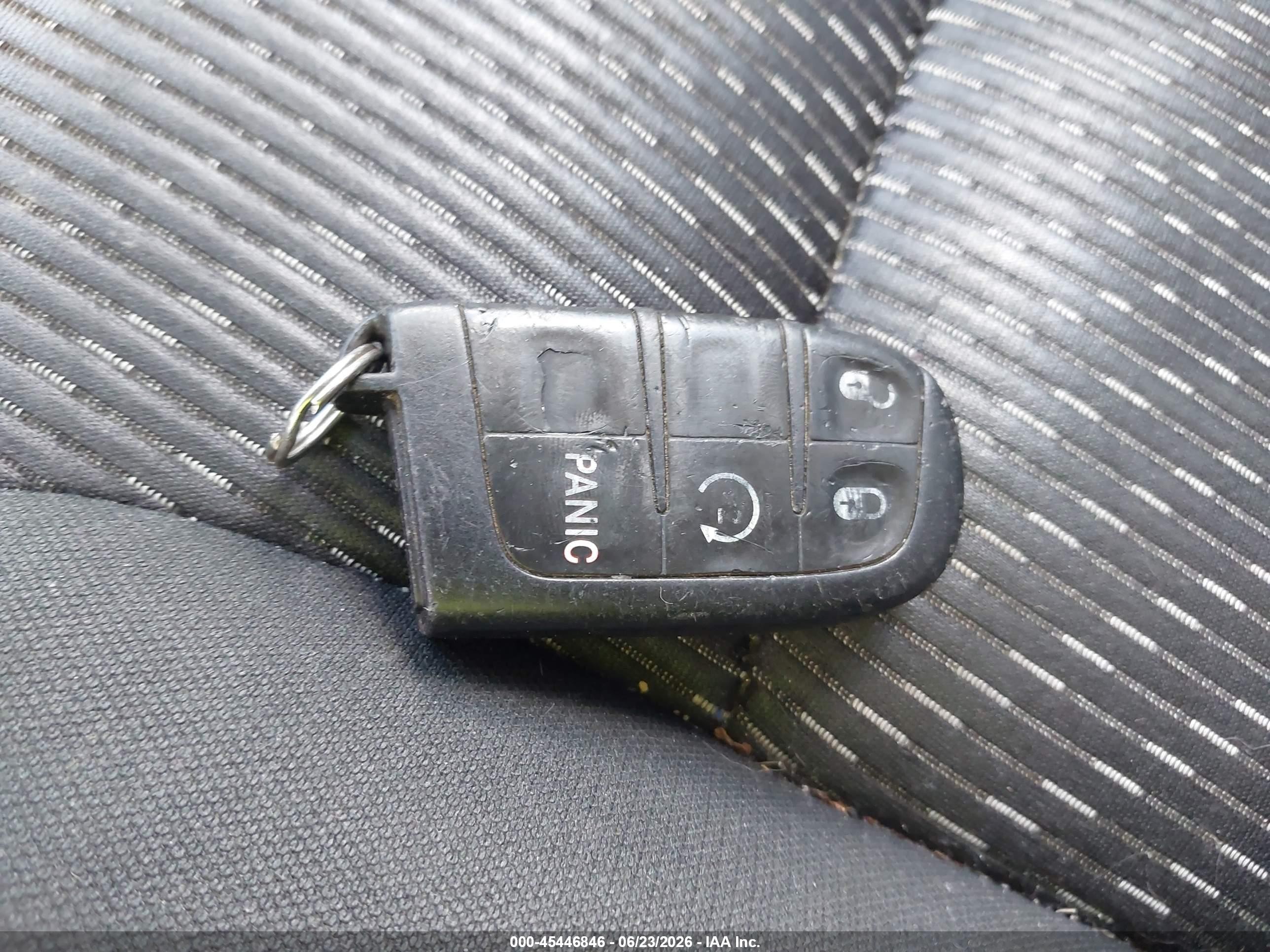 2012 Dodge Journey Crew Silver vin: 3C4PDDDG7CT225346