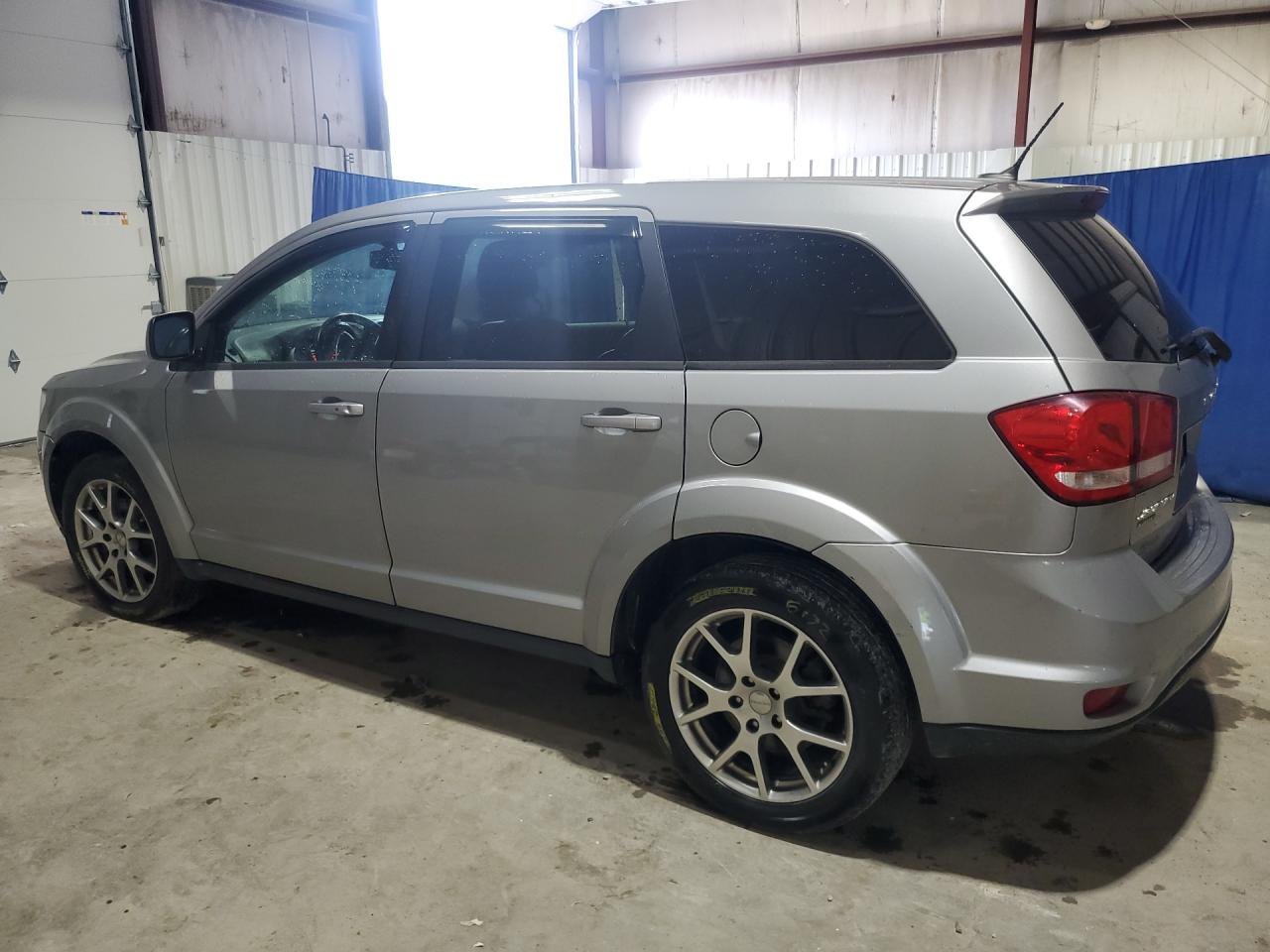 2015 Dodge Journey R Gray vin: 3C4PDDEG6FT688923 Damage: Left Qtr Panel, Dent(S) W/ Paint Dmg, 2 To 3 Inches