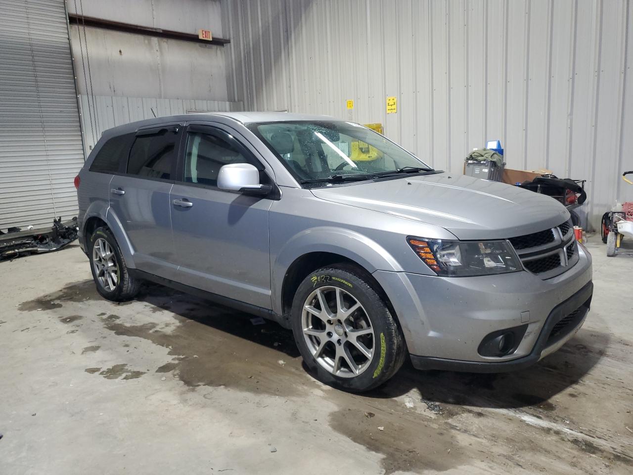 2015 Dodge Journey R Gray vin: 3C4PDDEG6FT688923 Damage: Right Front Fender, Heavy Scratch, 1/2 To 1 Inch