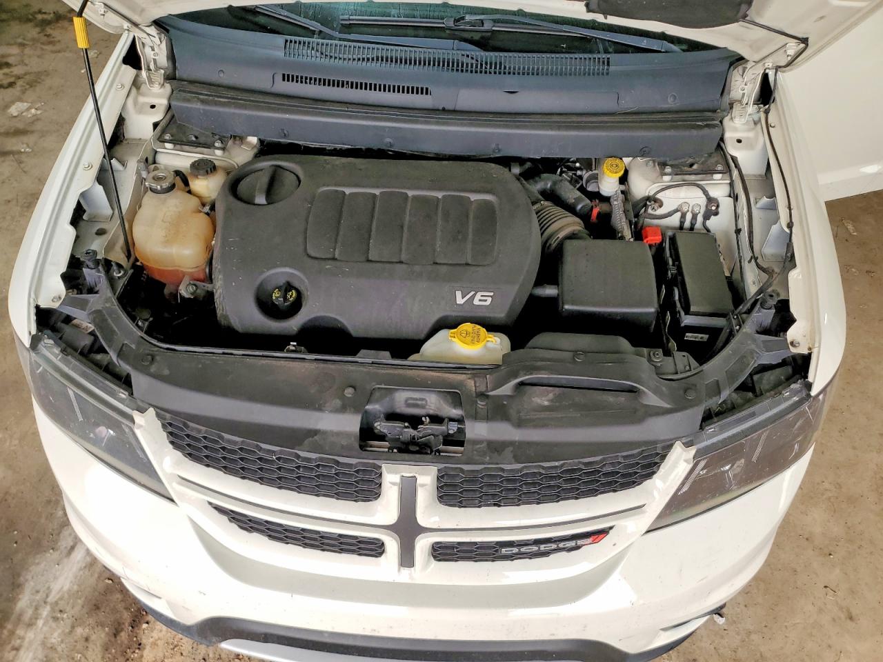 2019 Dodge Journey Gt White vin: 3C4PDDEG7KT784991