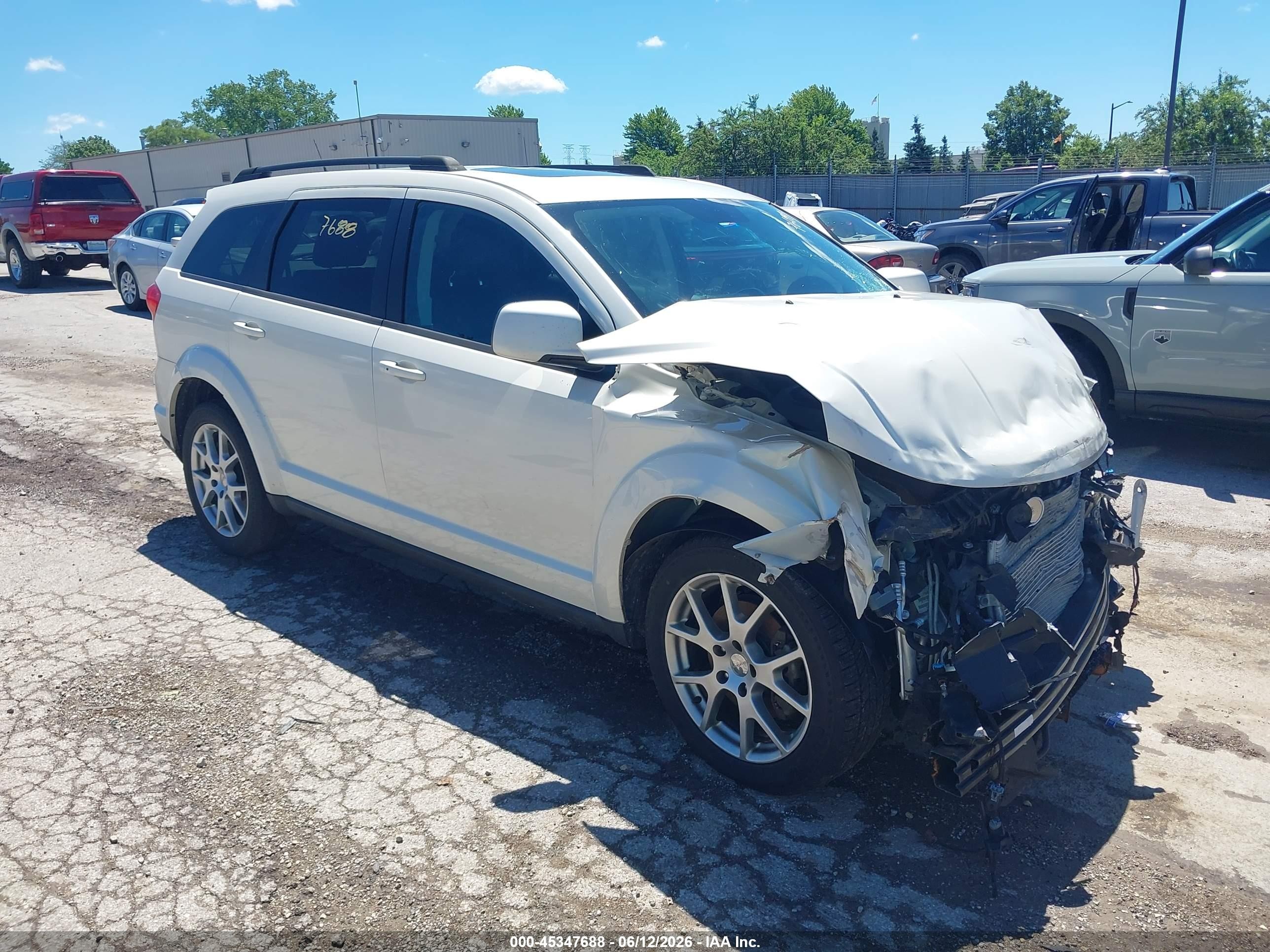 2013 Dodge Journey R/t White vin: 3C4PDDEG8DT595334