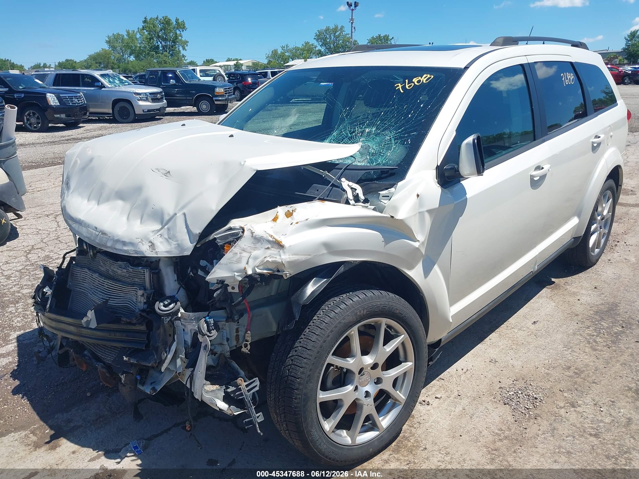 2013 Dodge Journey R/t White vin: 3C4PDDEG8DT595334